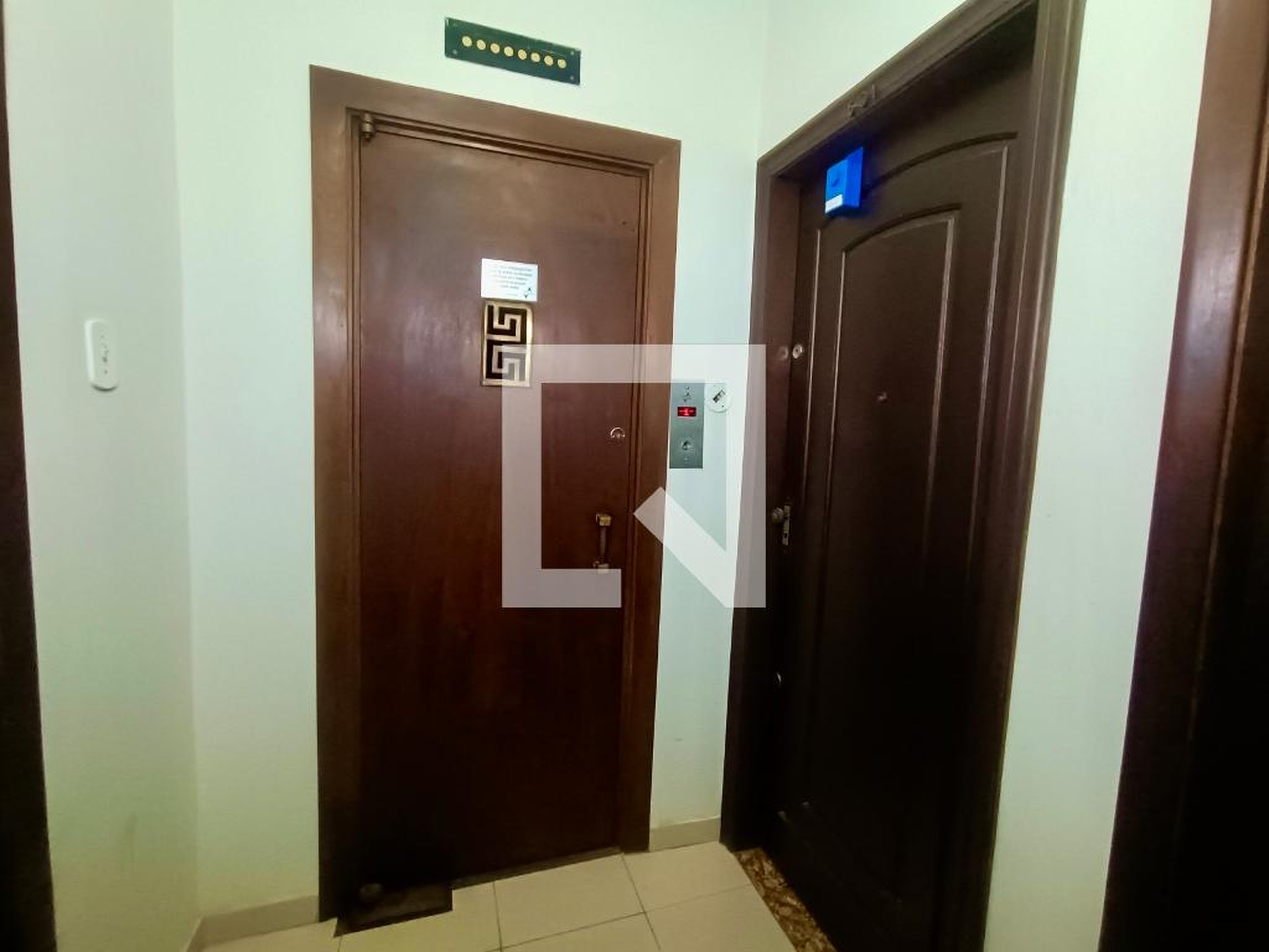 Hall - Edificio Yapo