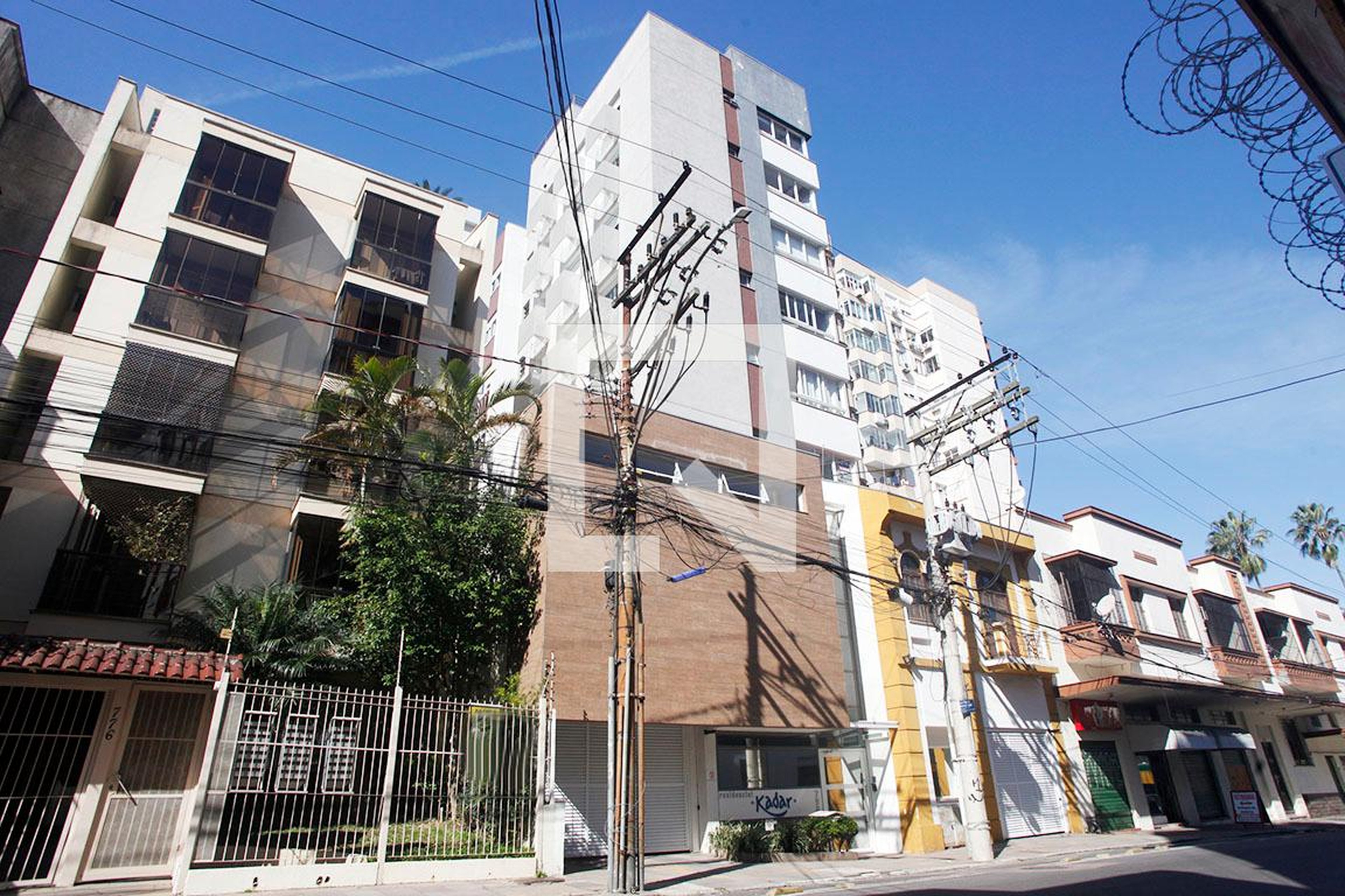 Fachada Residencial Kadar