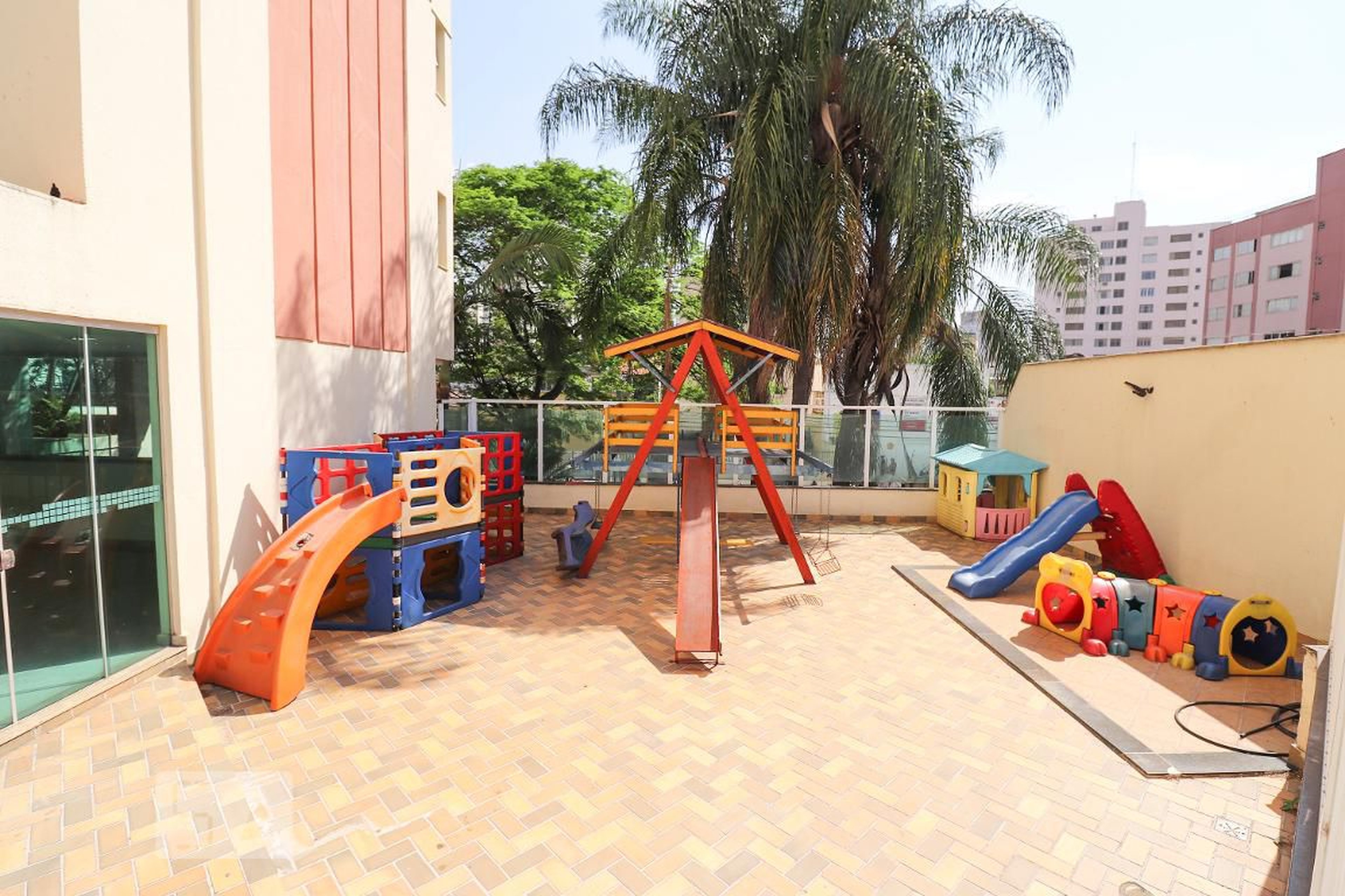 Playground - Edifício Pamplona