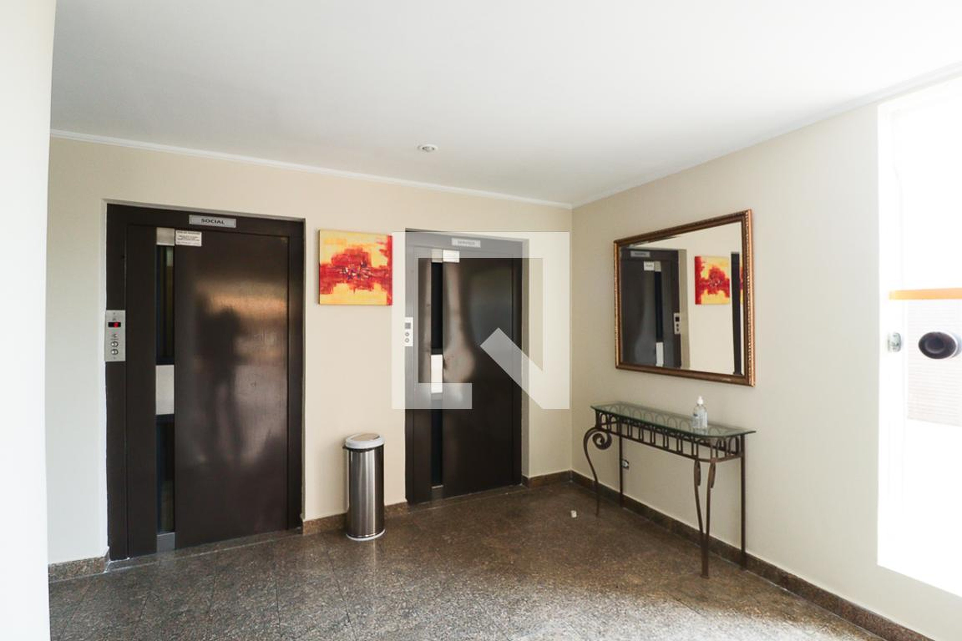 Hall - Novo Horizonte