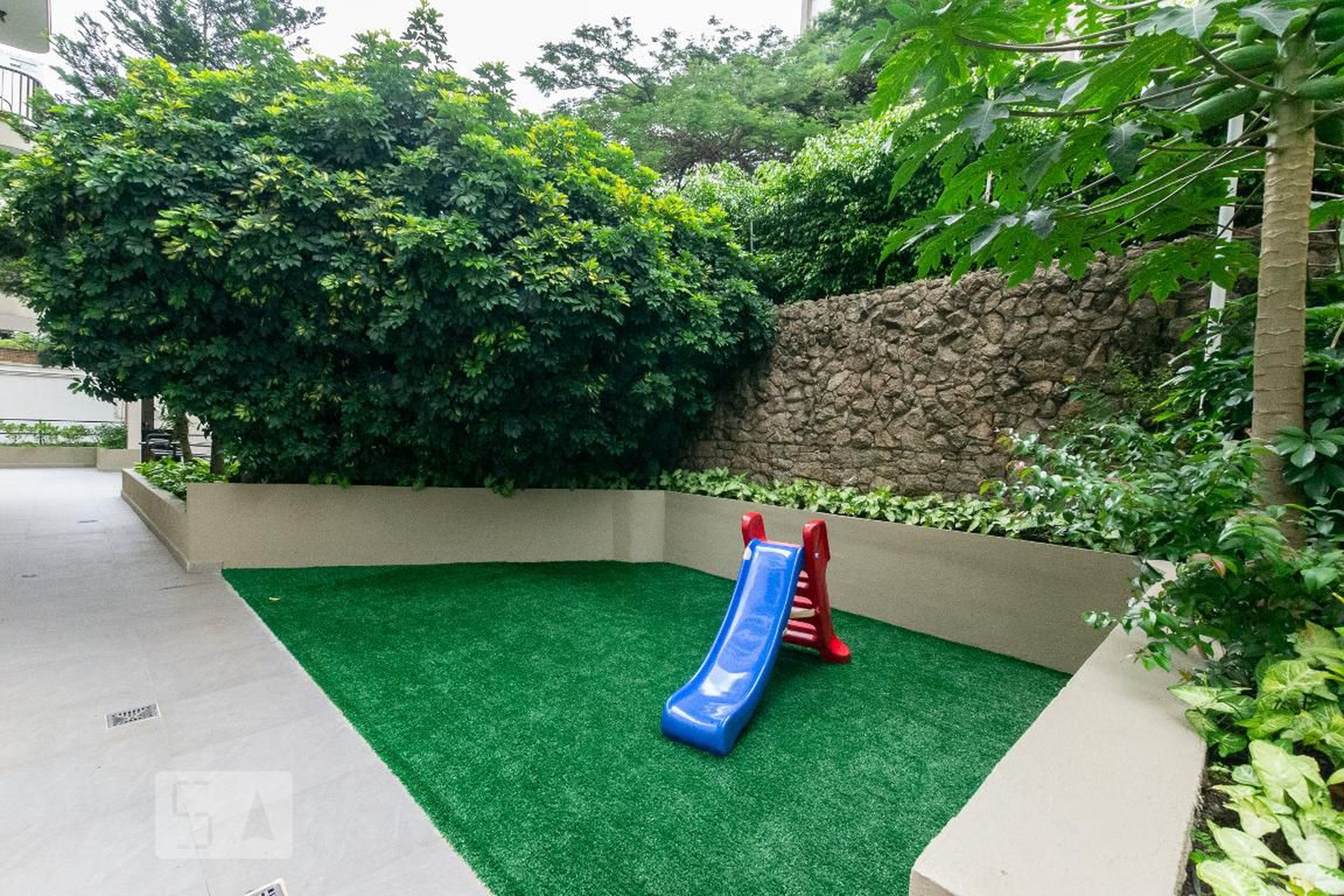 Área Comum - Iporanga