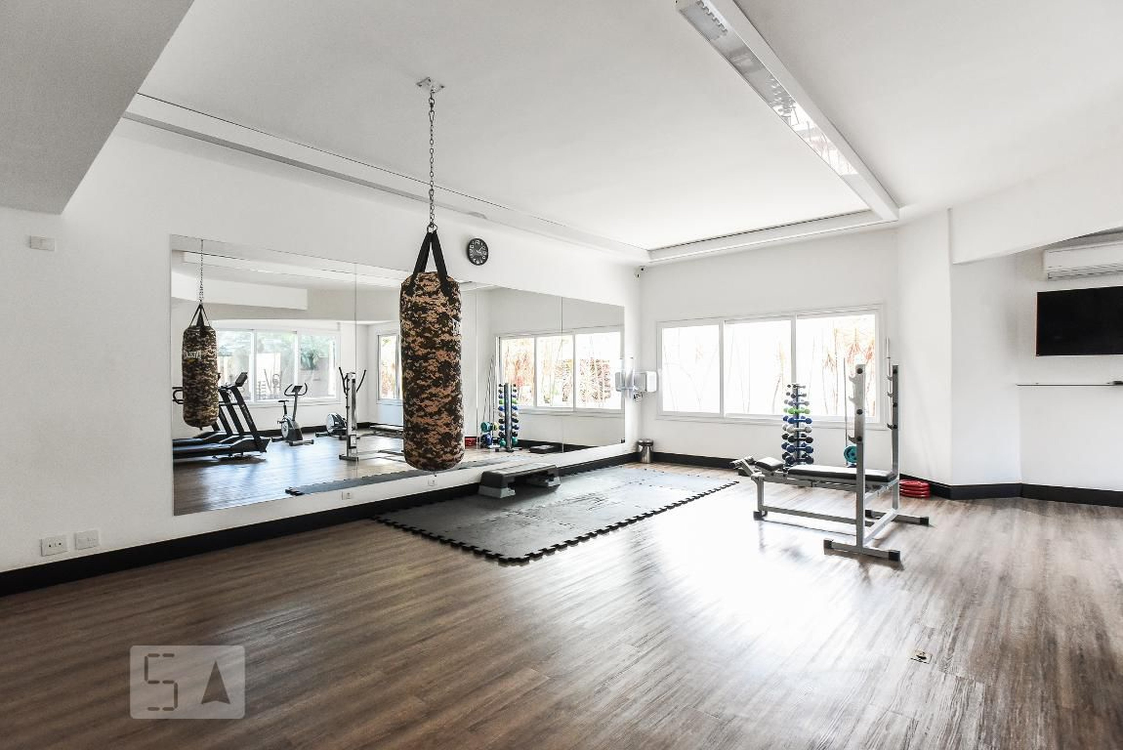 Academia - Edifício Villa Bellinghausen