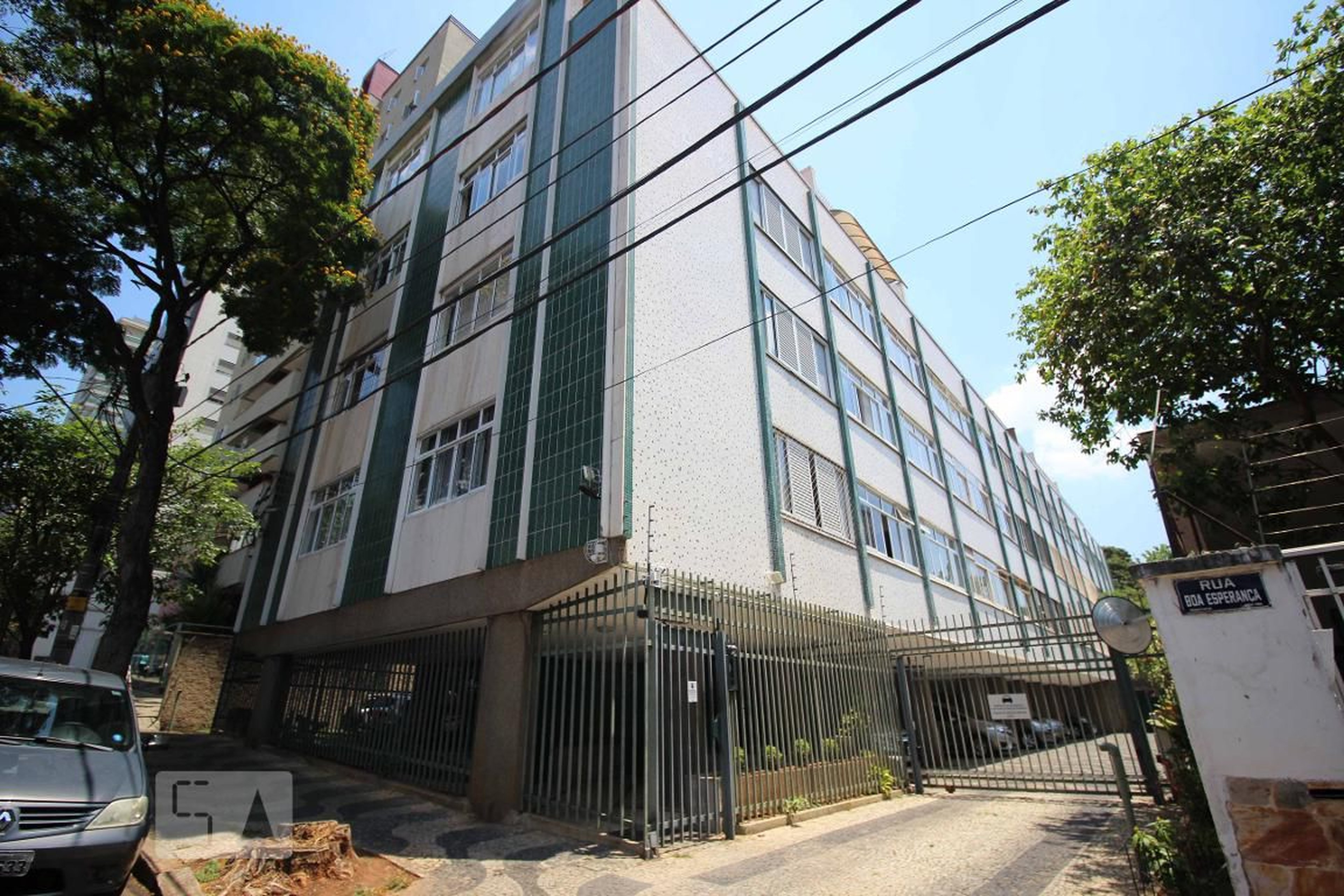 Fachada Condomínio em Rua Boa Esperança, 40