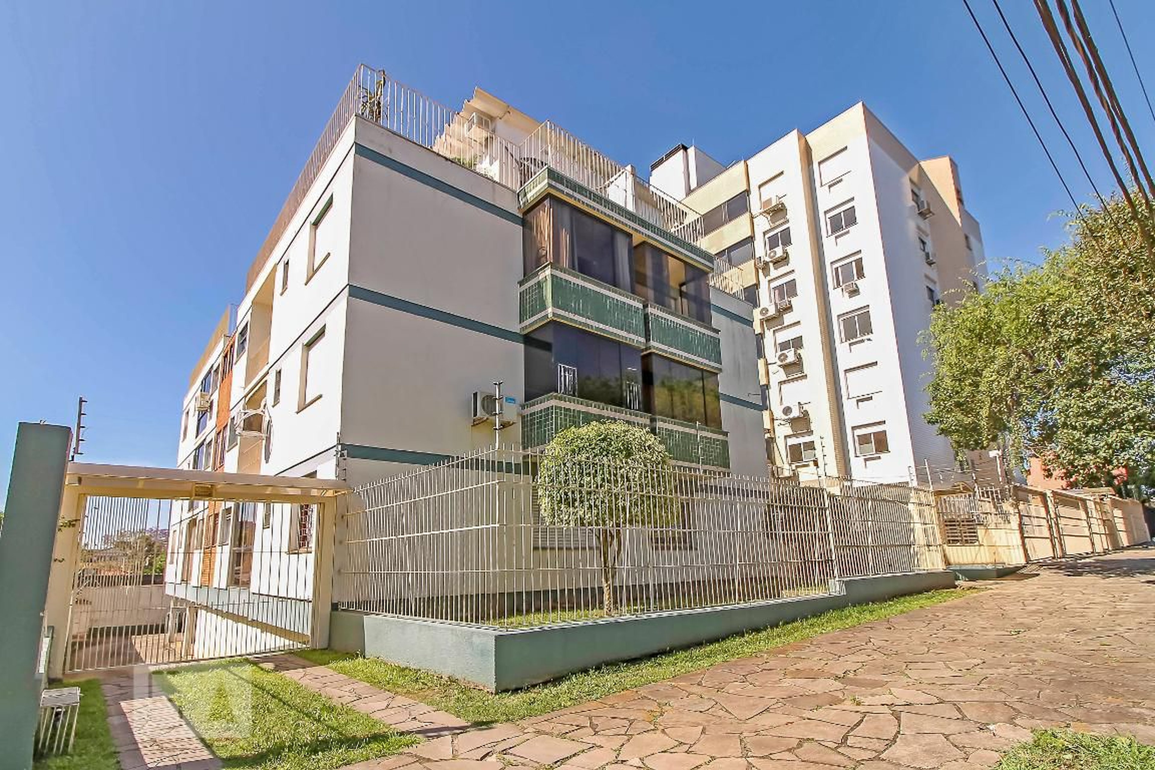 Fachada Condomínio Valparaíso