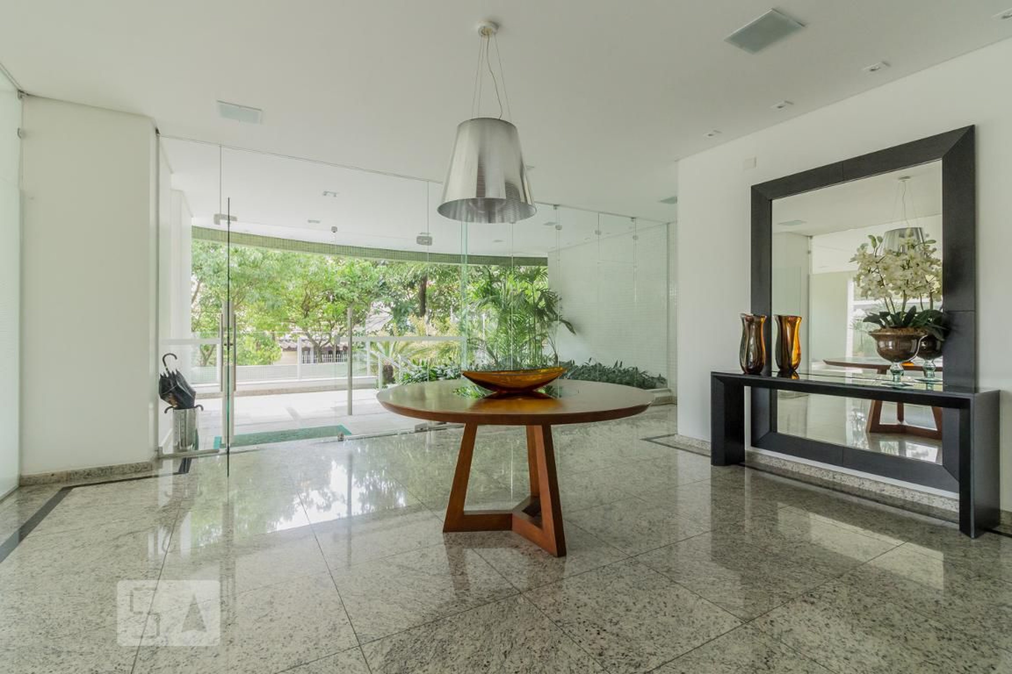 Hall - Edifício Grafos