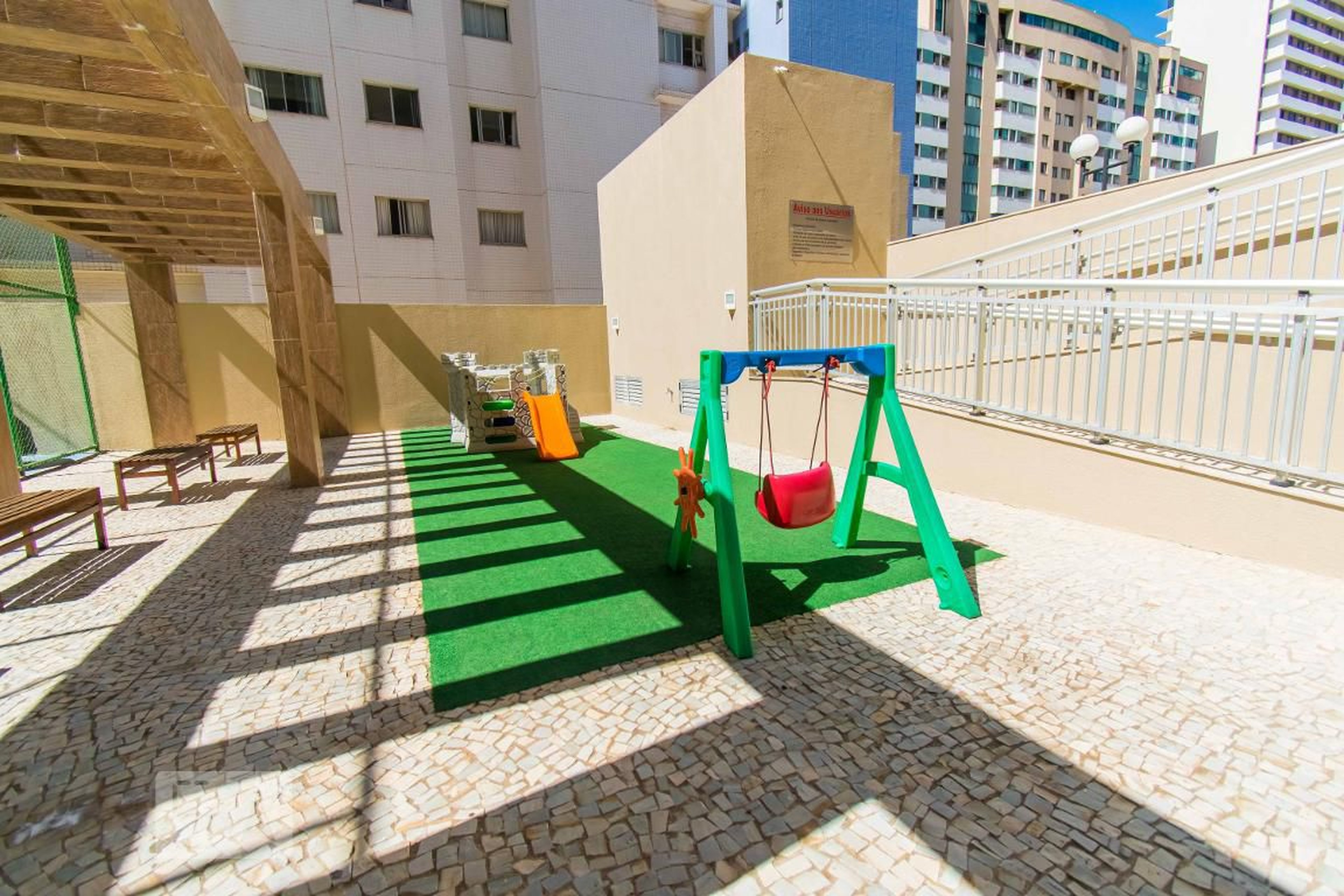 Playground - Metropolitan