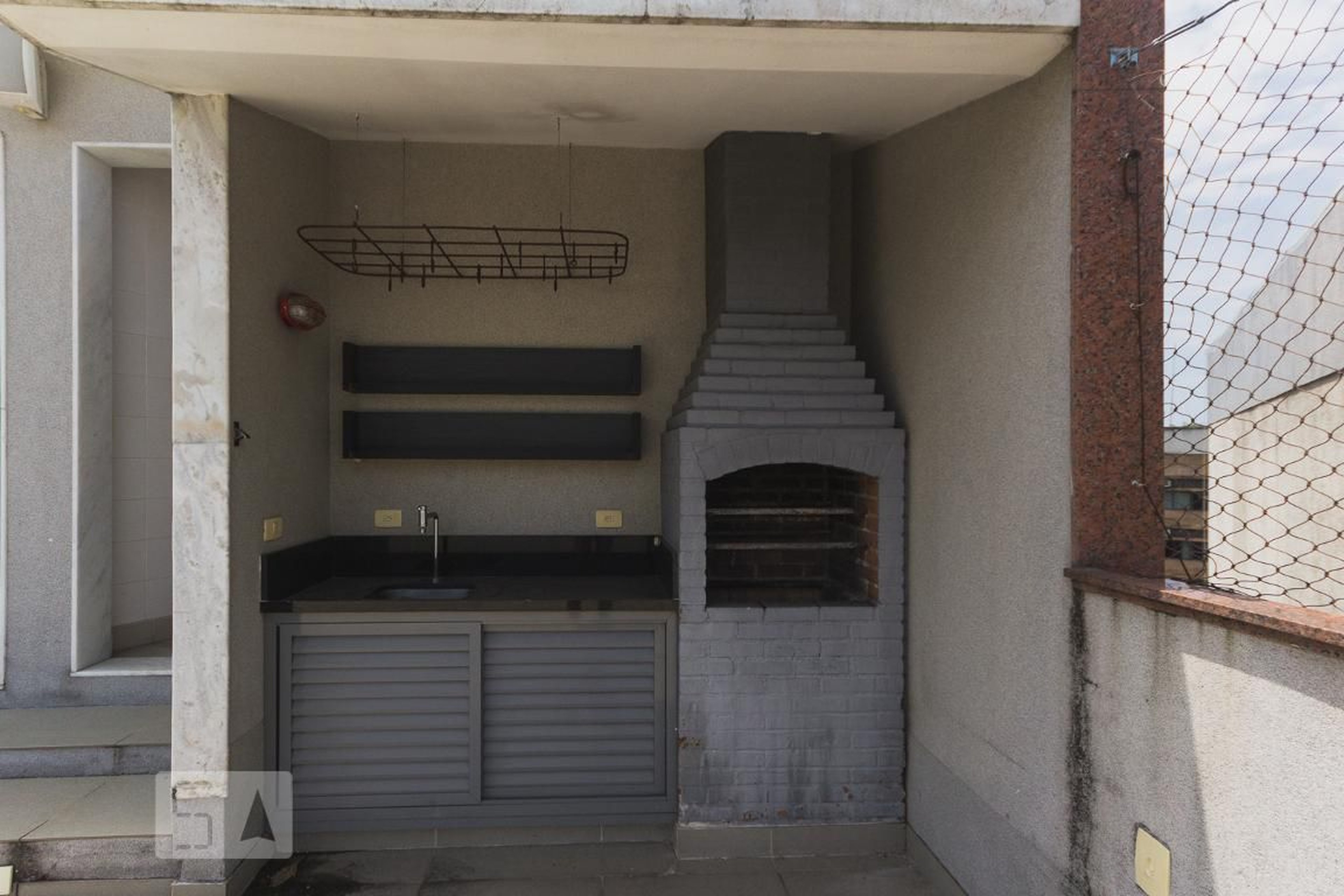 Churrasqueira - Edifício Rebekah