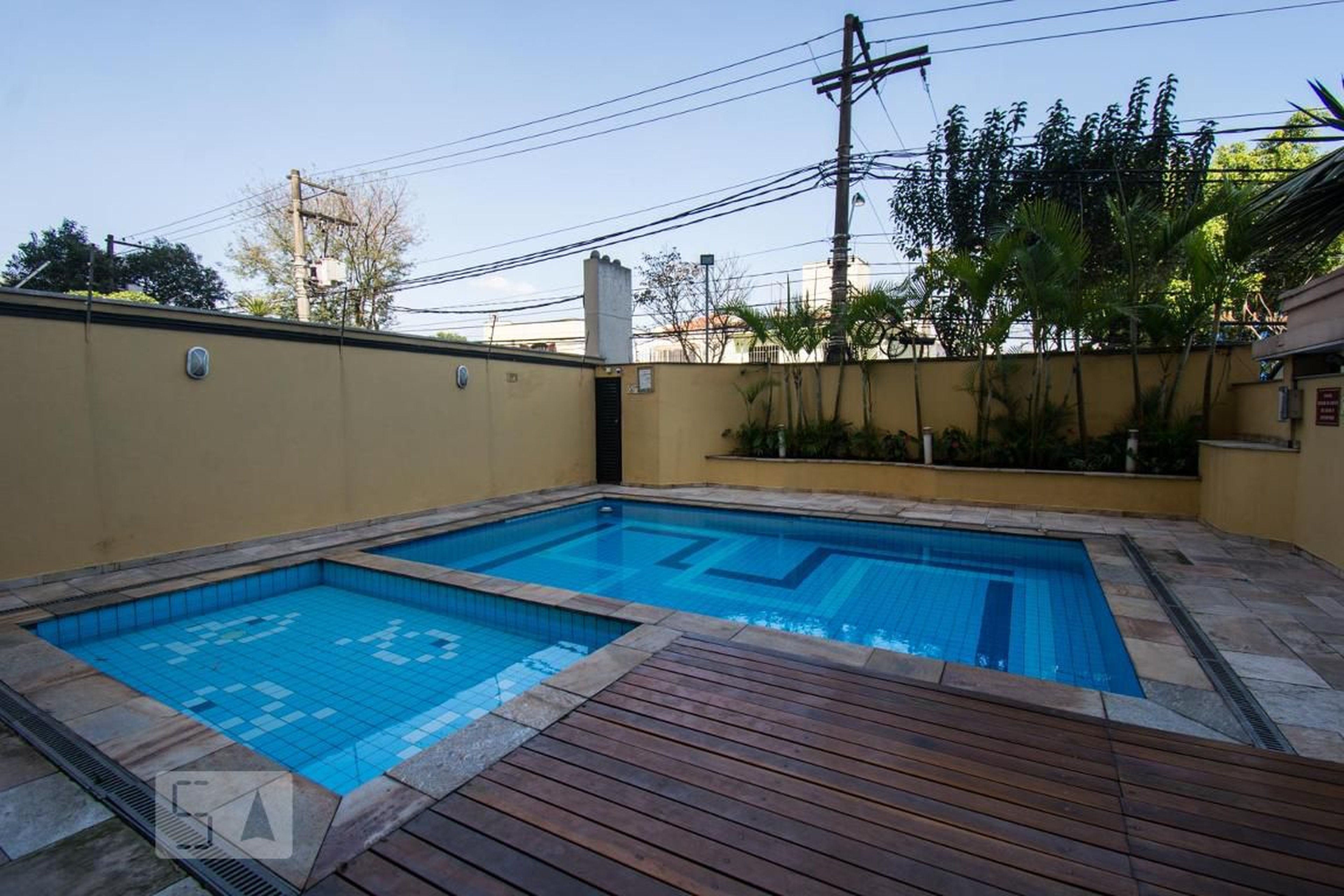 Piscina - Edifício Carla