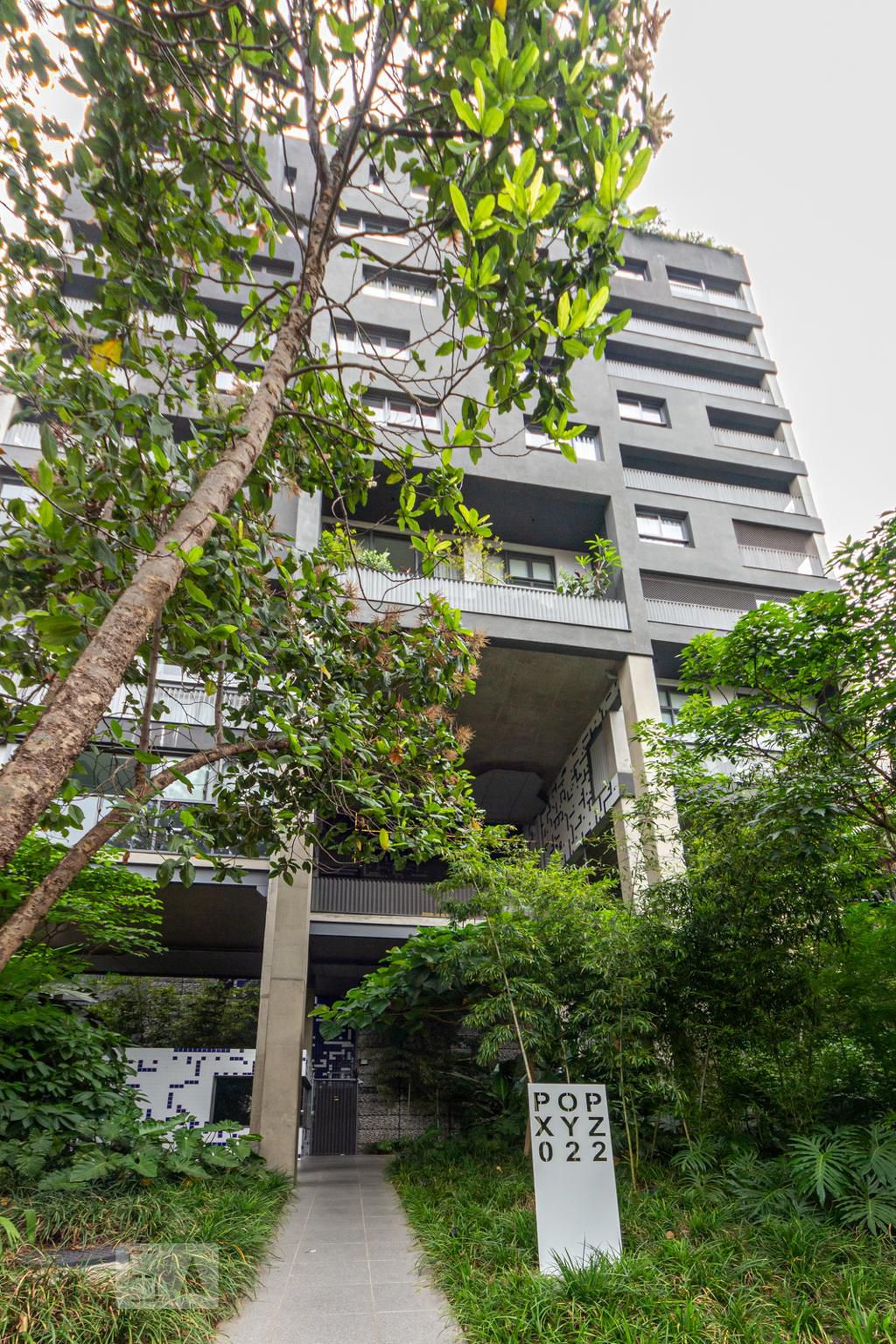 Fachada do Prédio Condomínio P.O.P Xyz