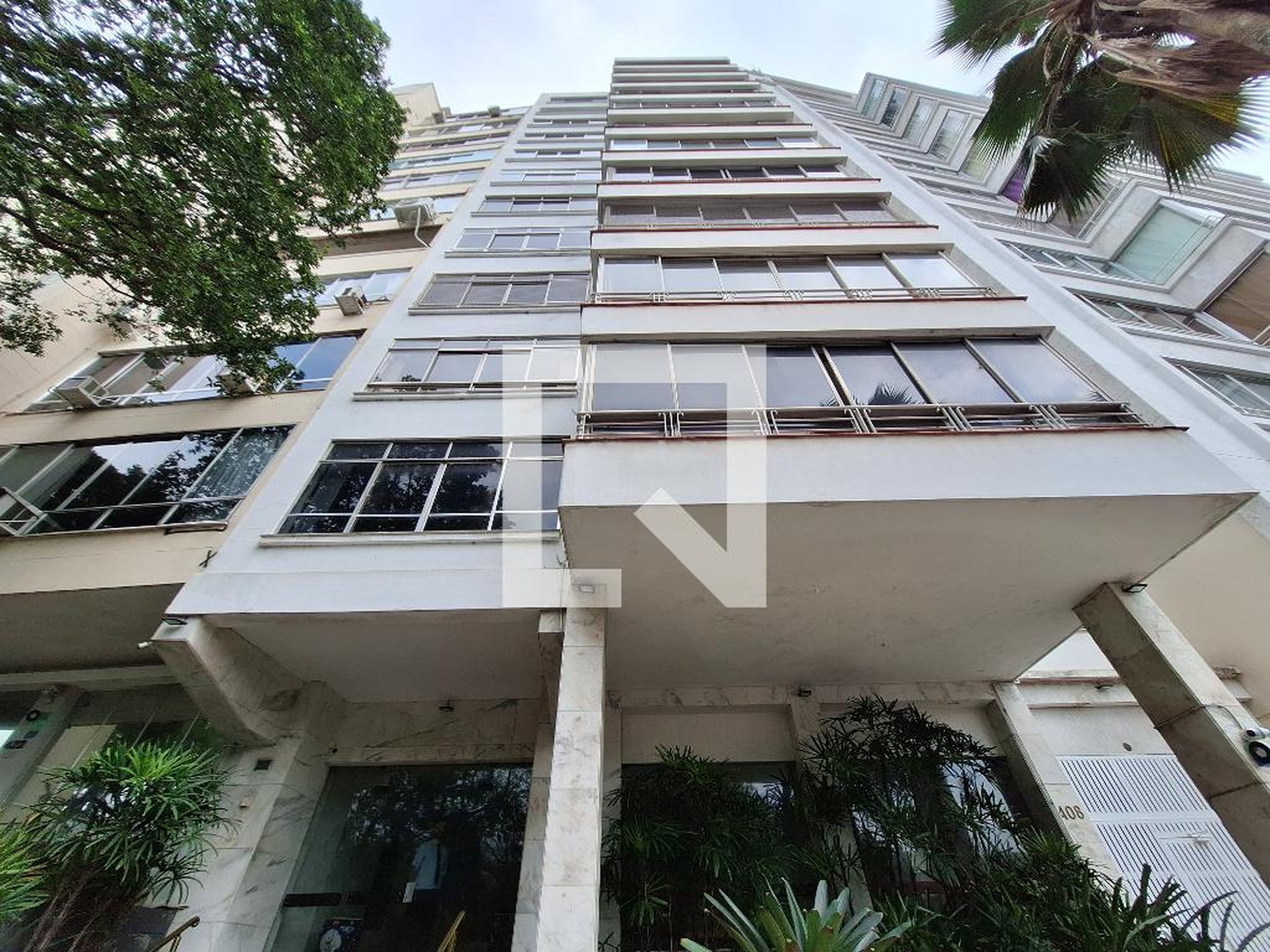 Fachada Edifício Atoba