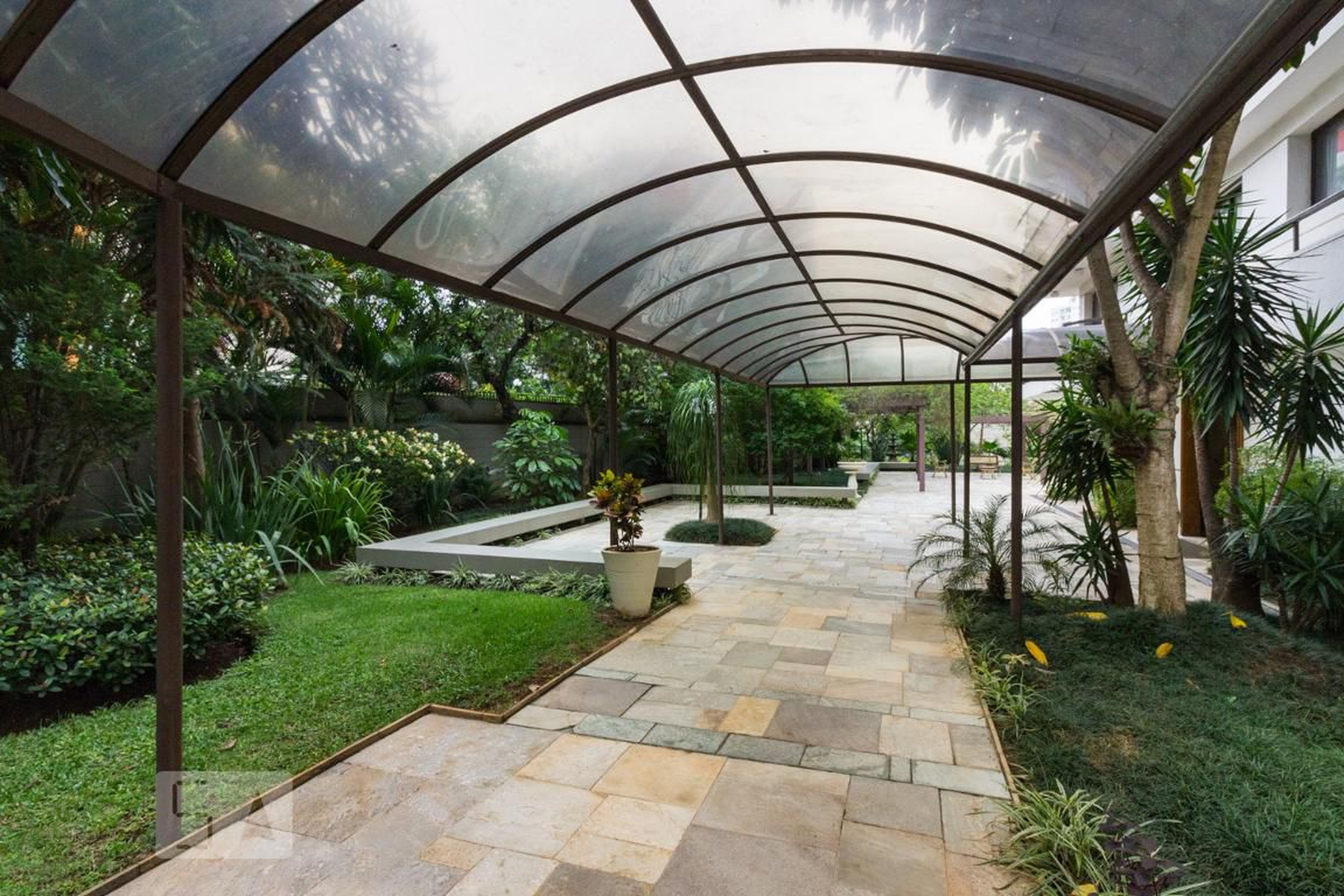 Entrada Edifício Pinus