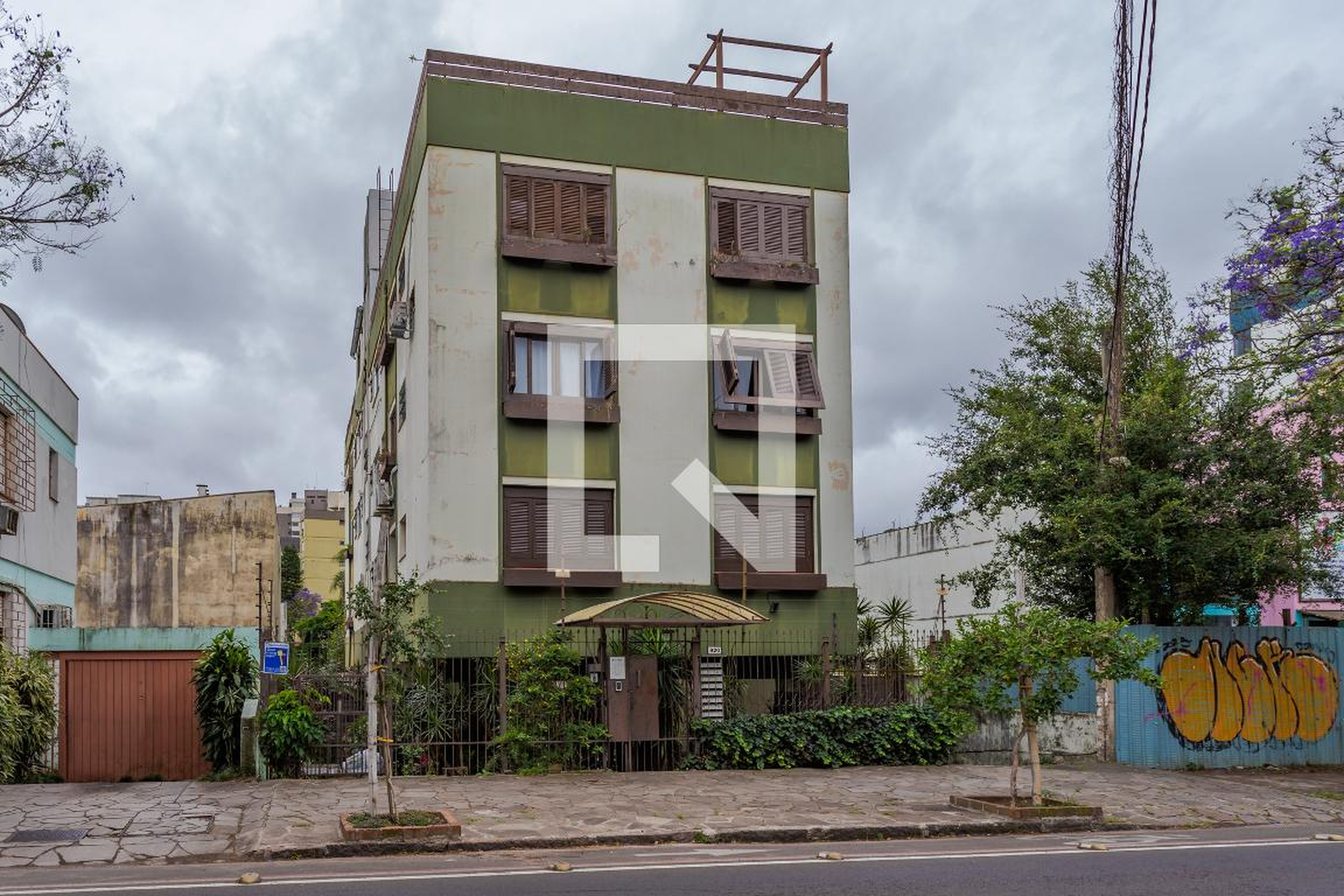 Fachada Condomínio San Antonio