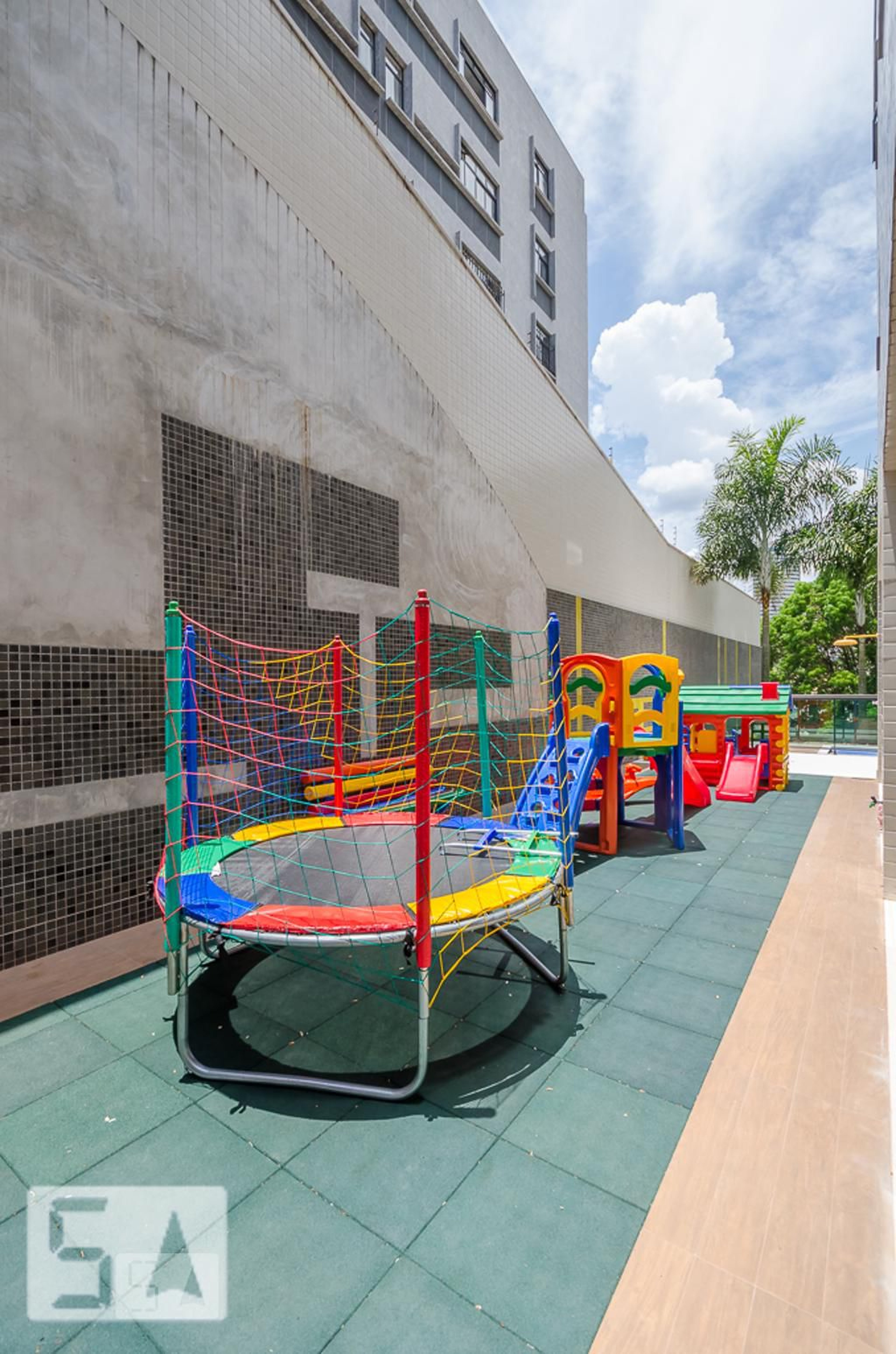 Playground - Edifício Demoiselle