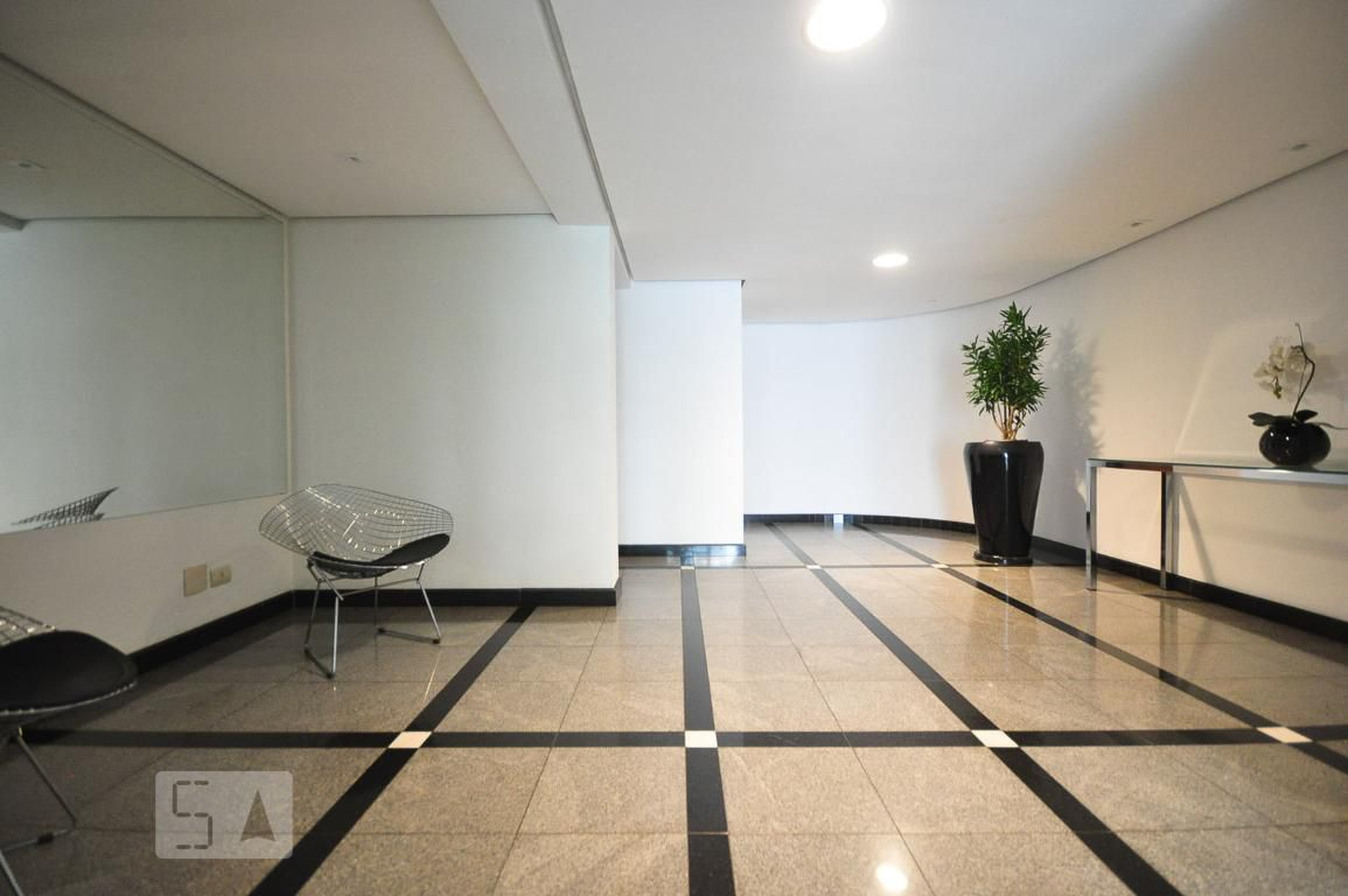 Hall Social - West Gate