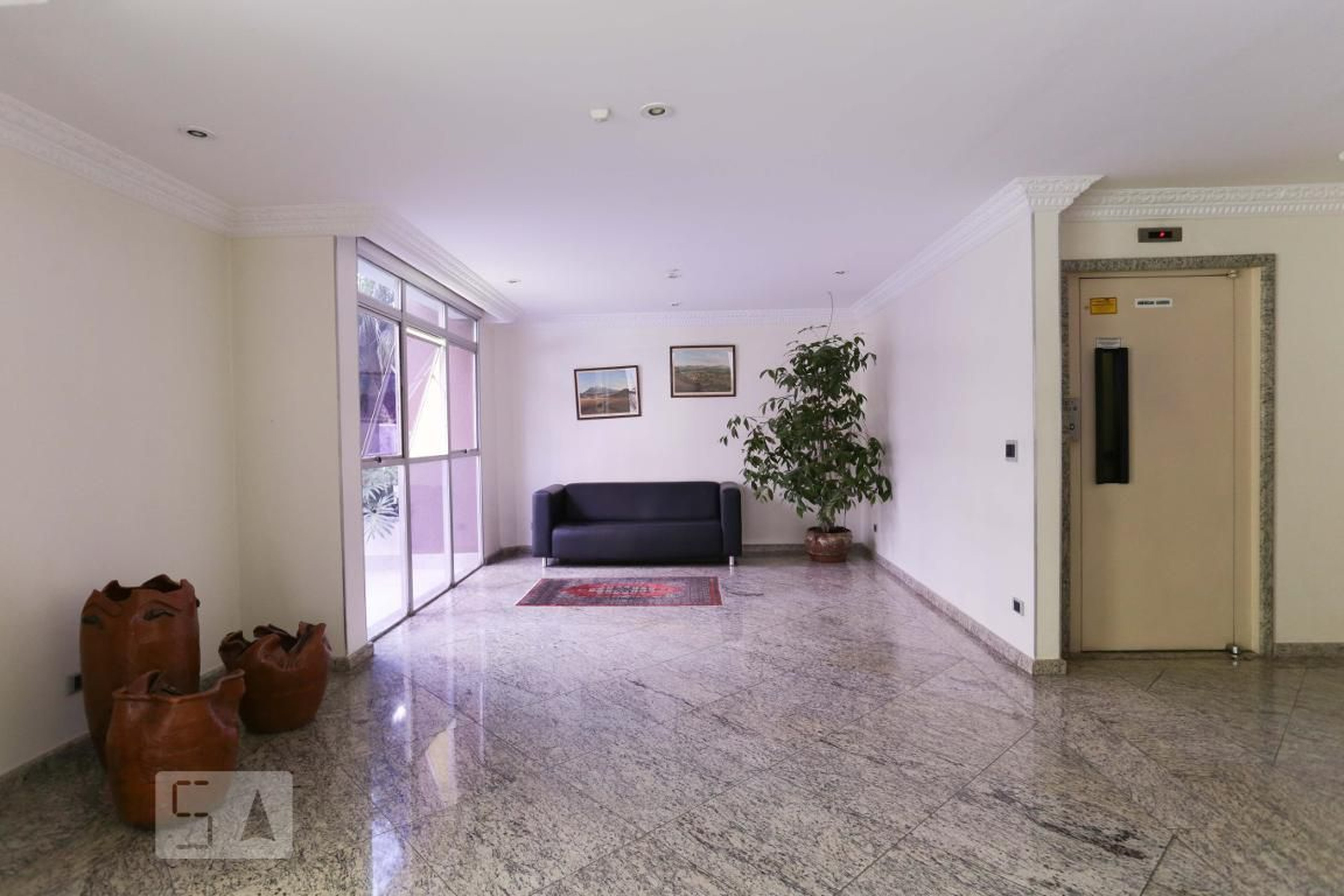 Hall - Golden Garden