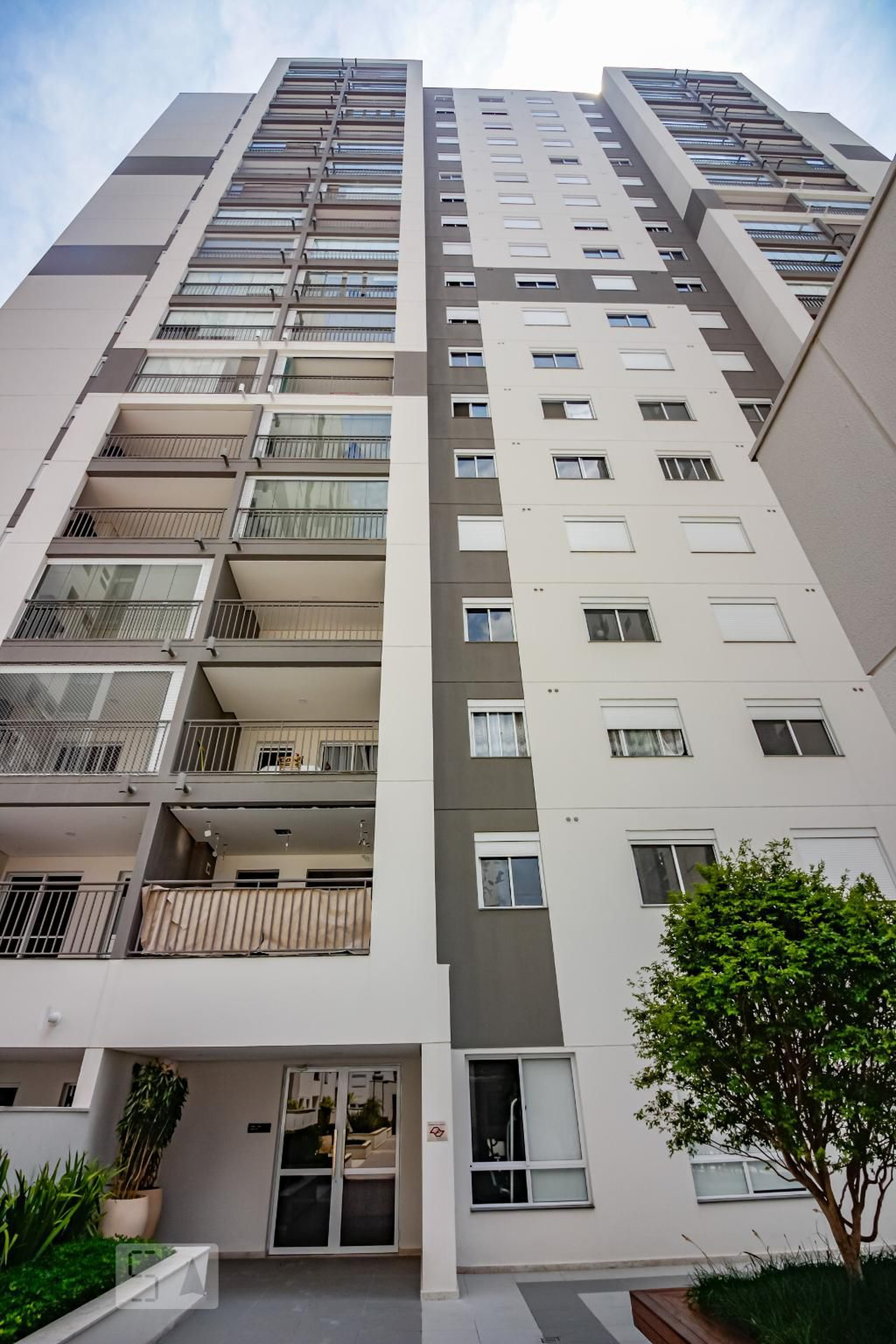 Fachada do Prédio Condomínio Living Magic 2