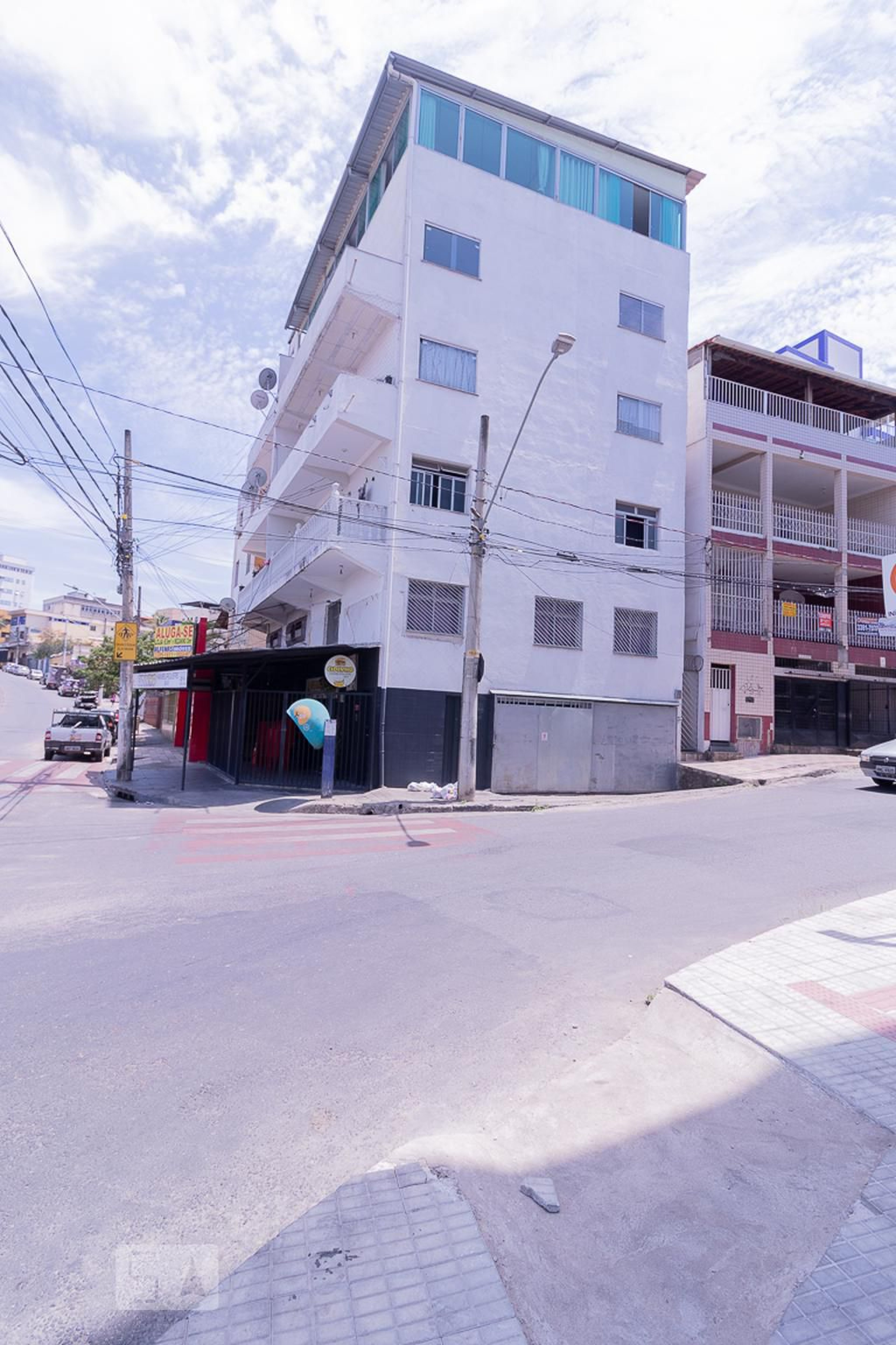 Fachada Condomínio em Avenida José Faria da Rocha, 2002