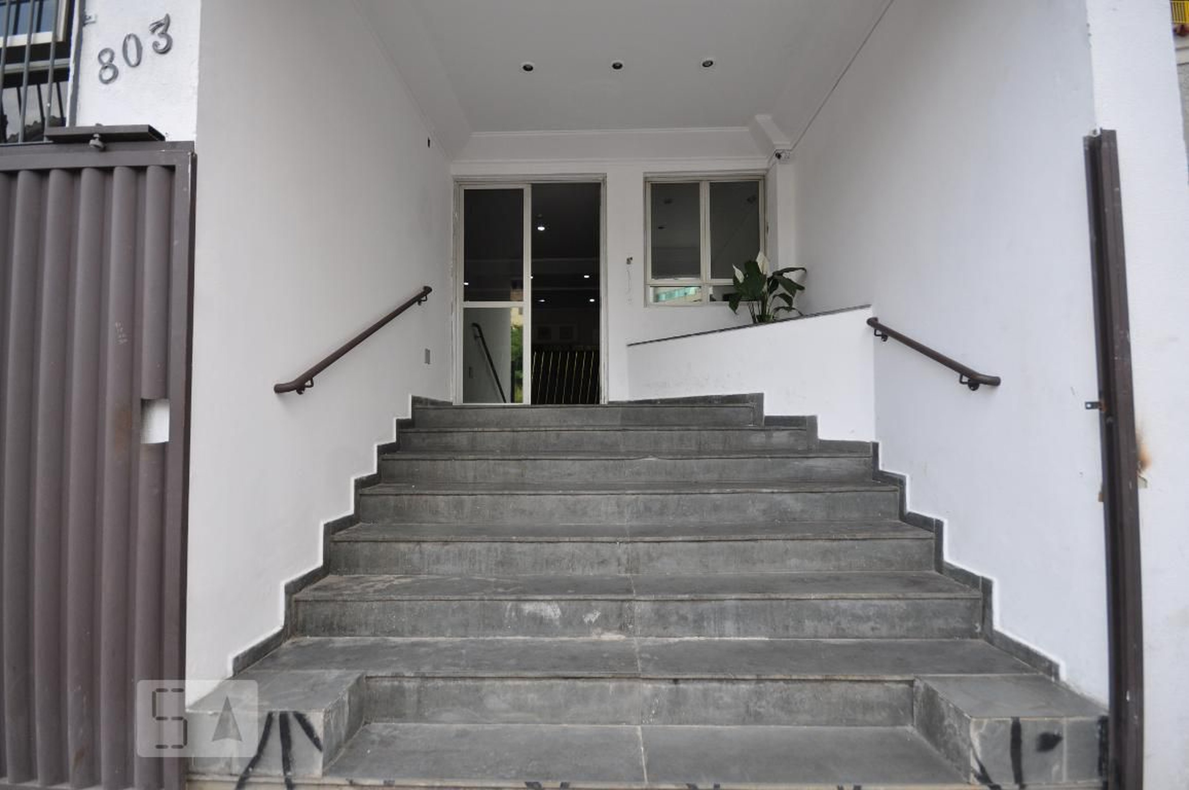 Fachada Condomínio em Rua Marechal Deodoro, 803