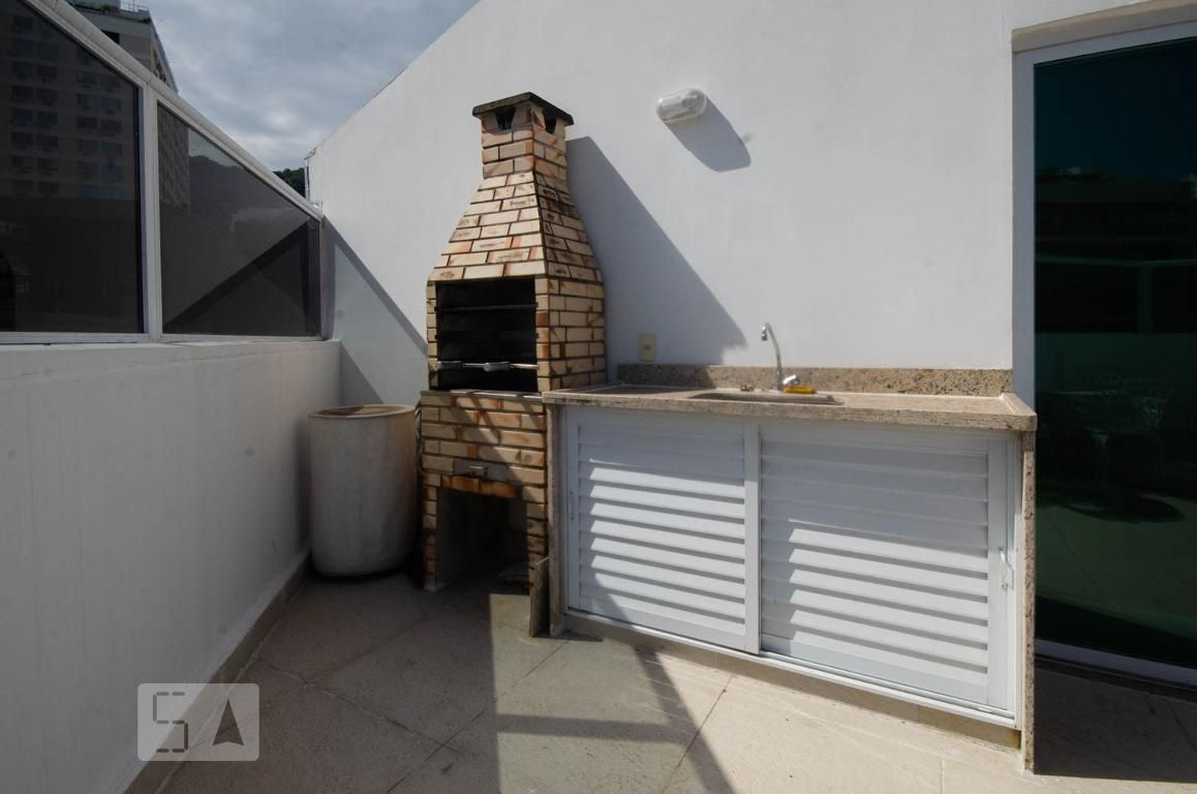 Churrasqueira - Edifício Gávea Village