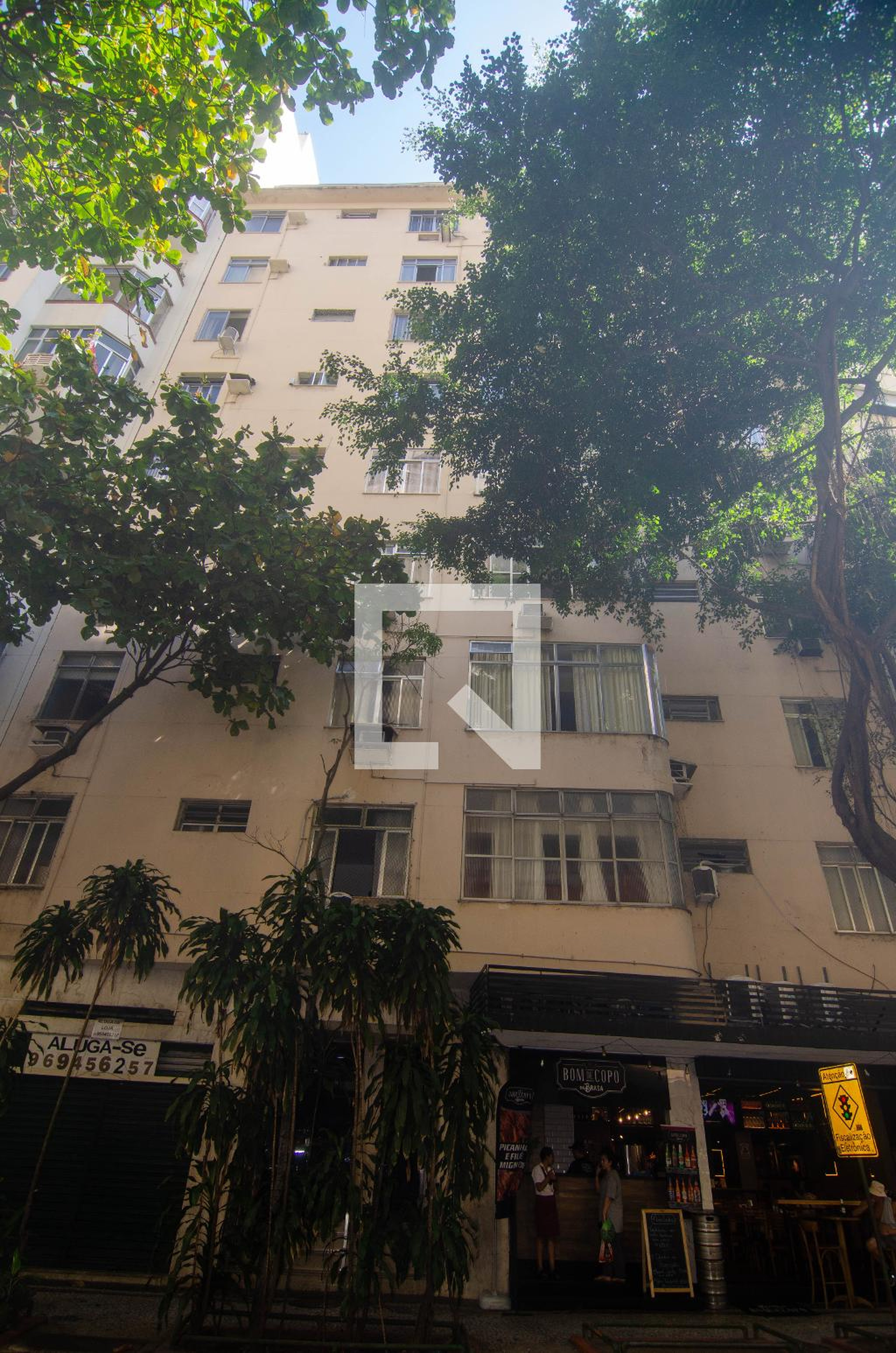 Fachada Condomínio em Rua Bolívar, 35