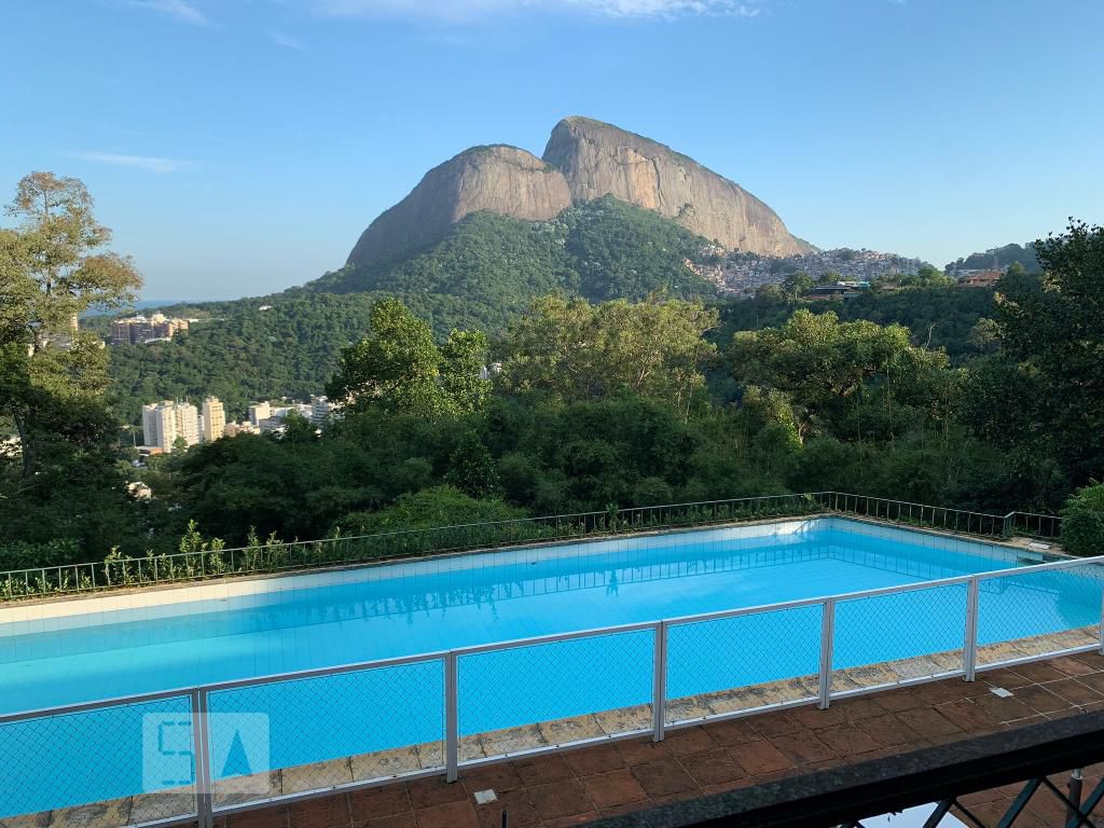 Piscina - Parque Canto e Mello