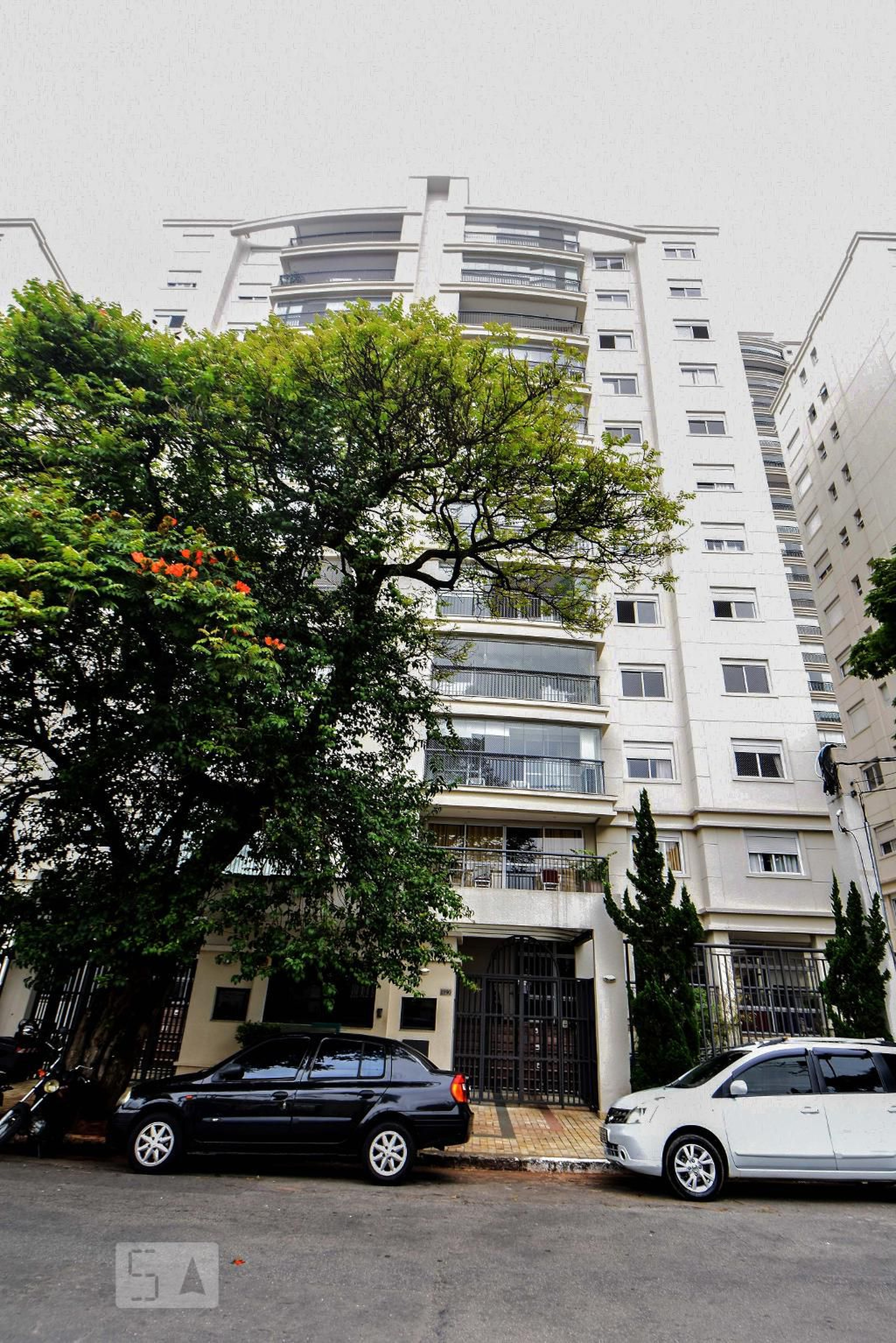 Prédio Condomínio Paço Ventura