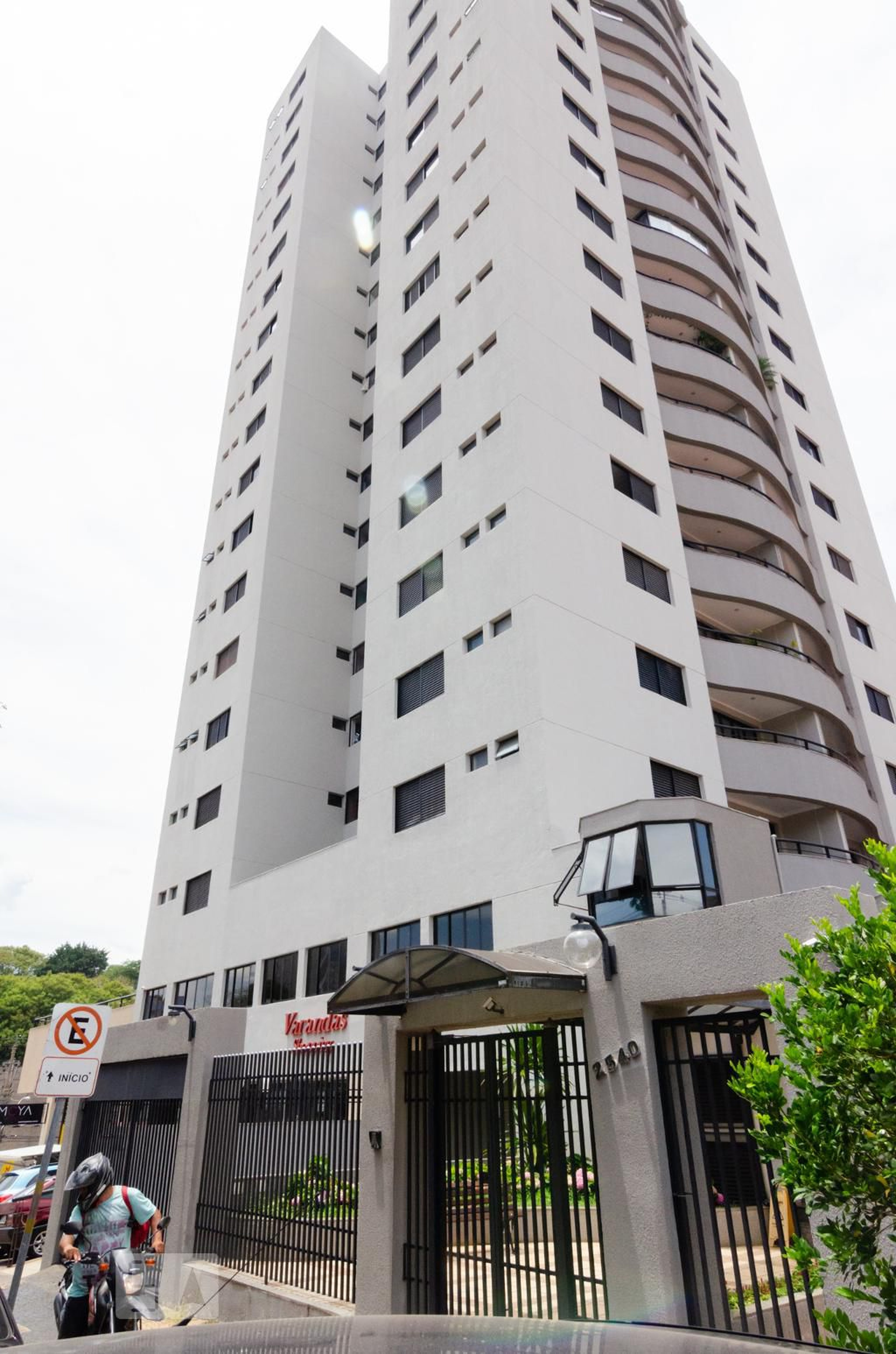 Fachada do prédio Condomínio em Rua Barreto Leme, 2540