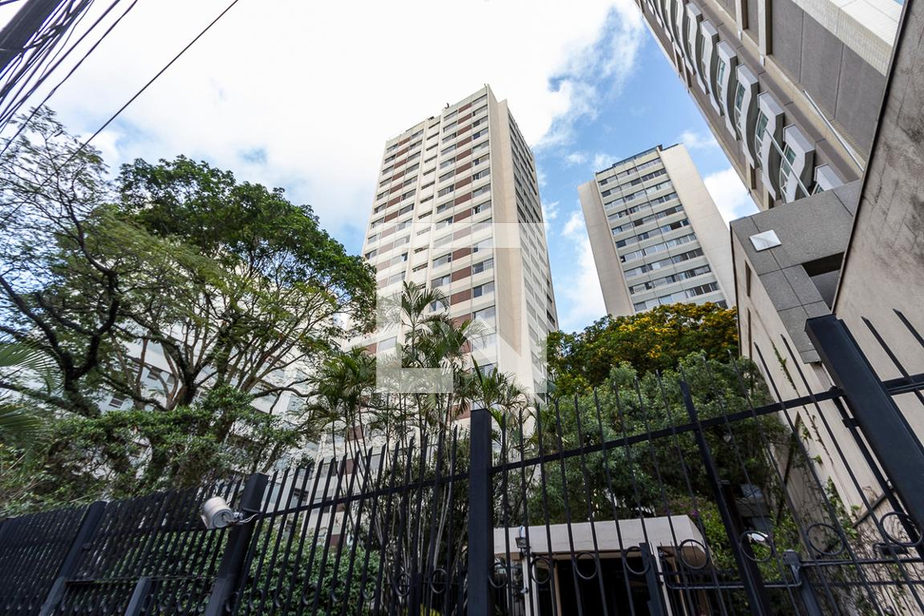 Fachada do Condomínio Edifício Bois de Boulogne