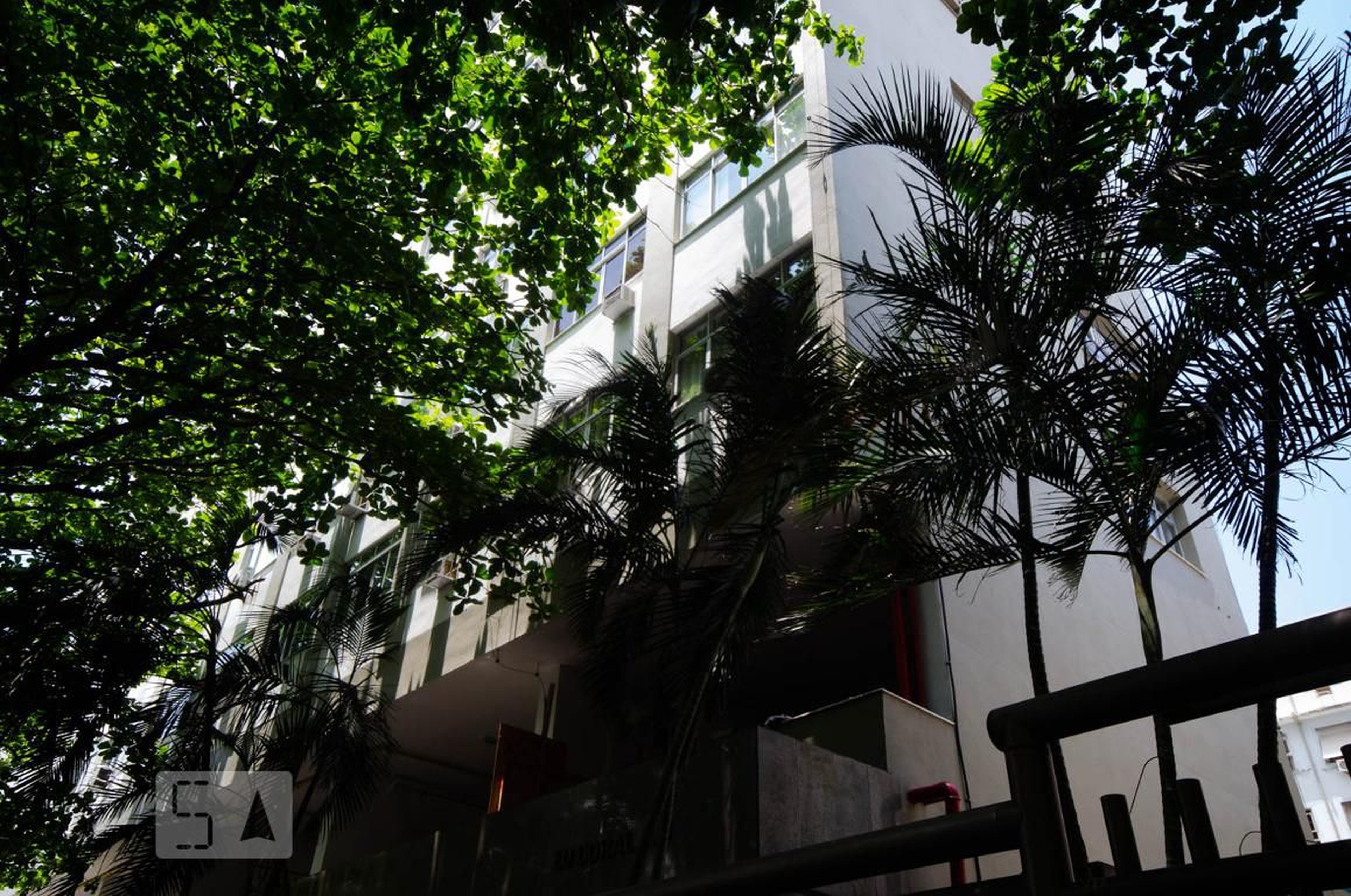 Fachada do Prédio Condomínio Doral