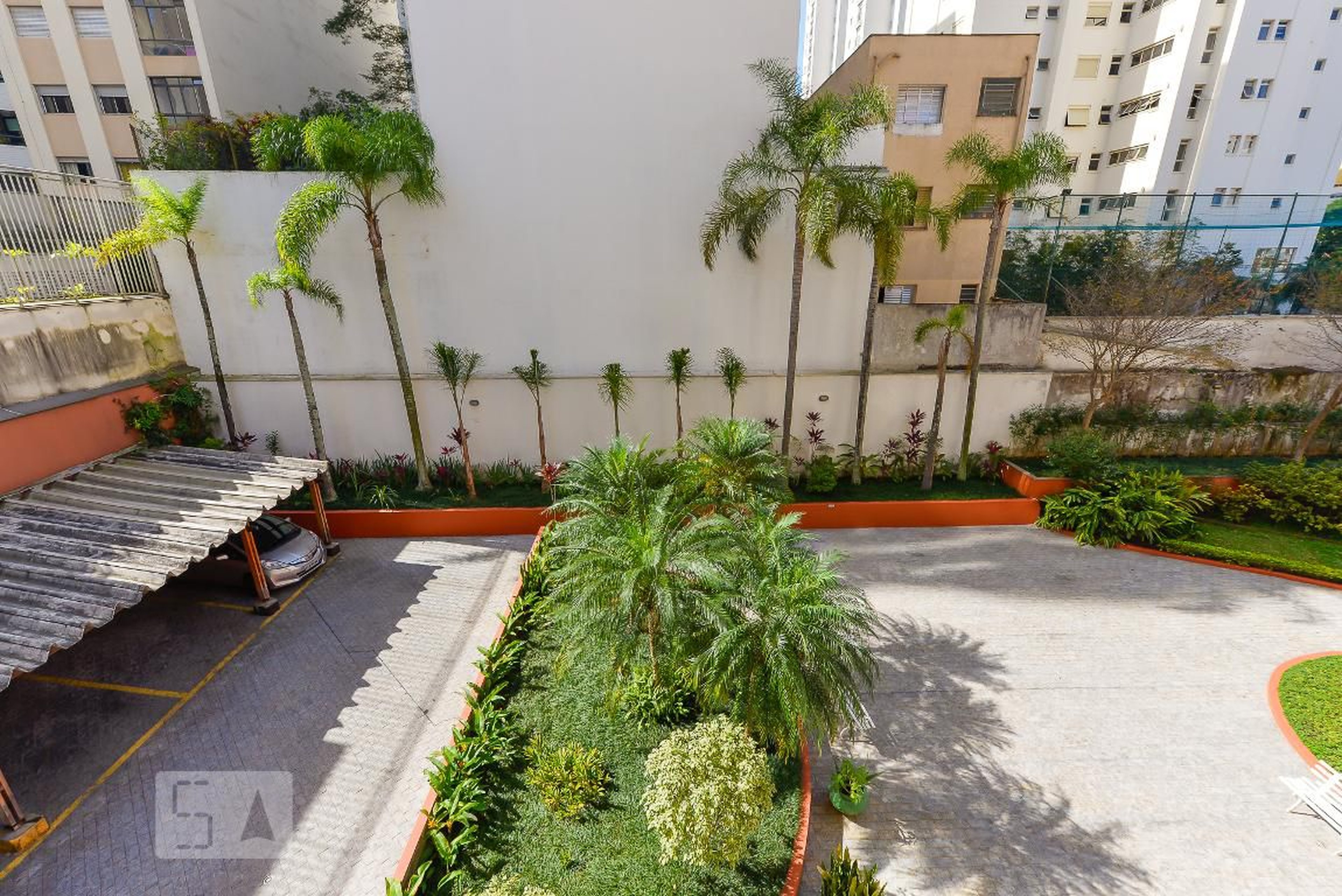 Area Comum - Van Dyck