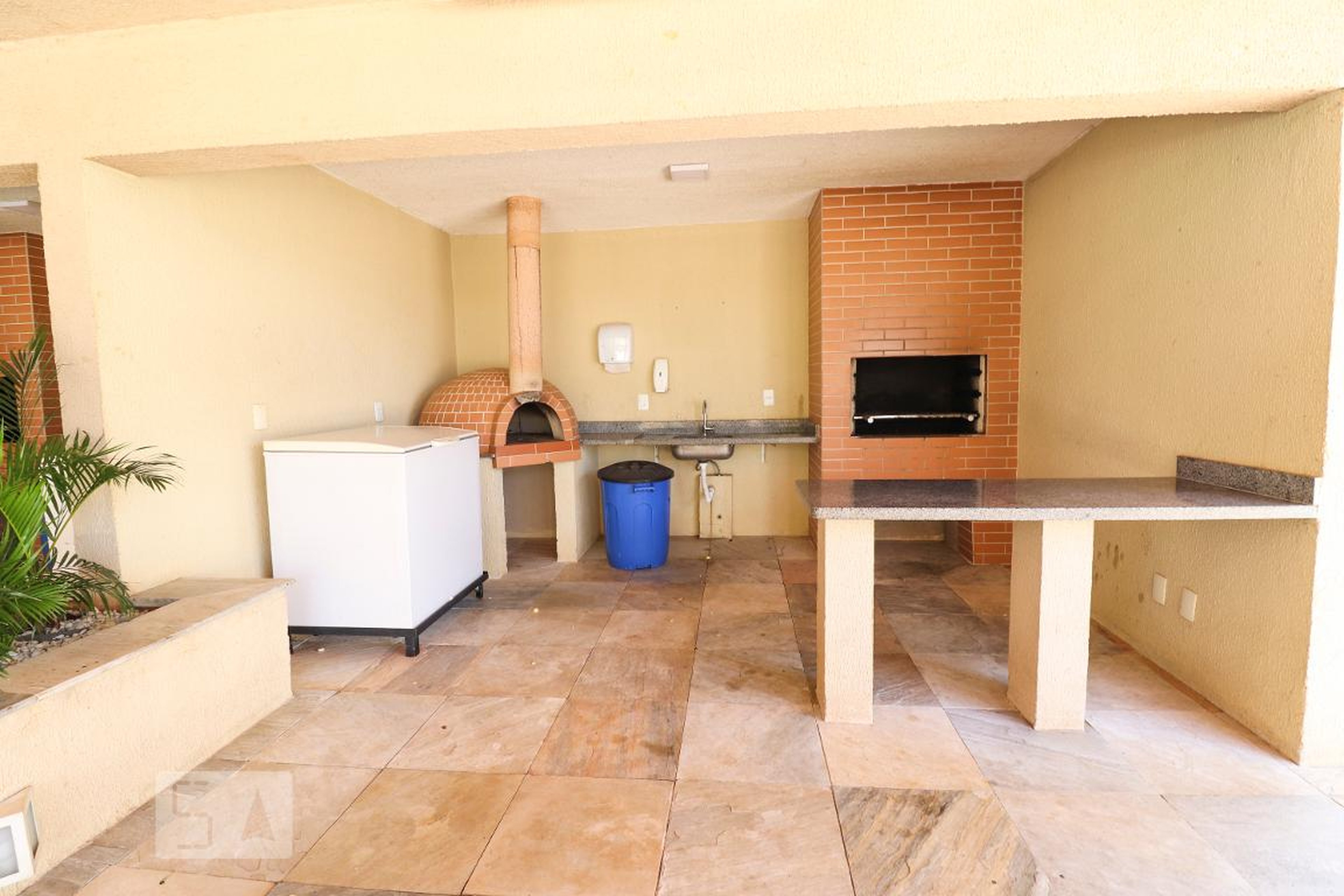 Churrasqueira - Residencial Ilha das Flores