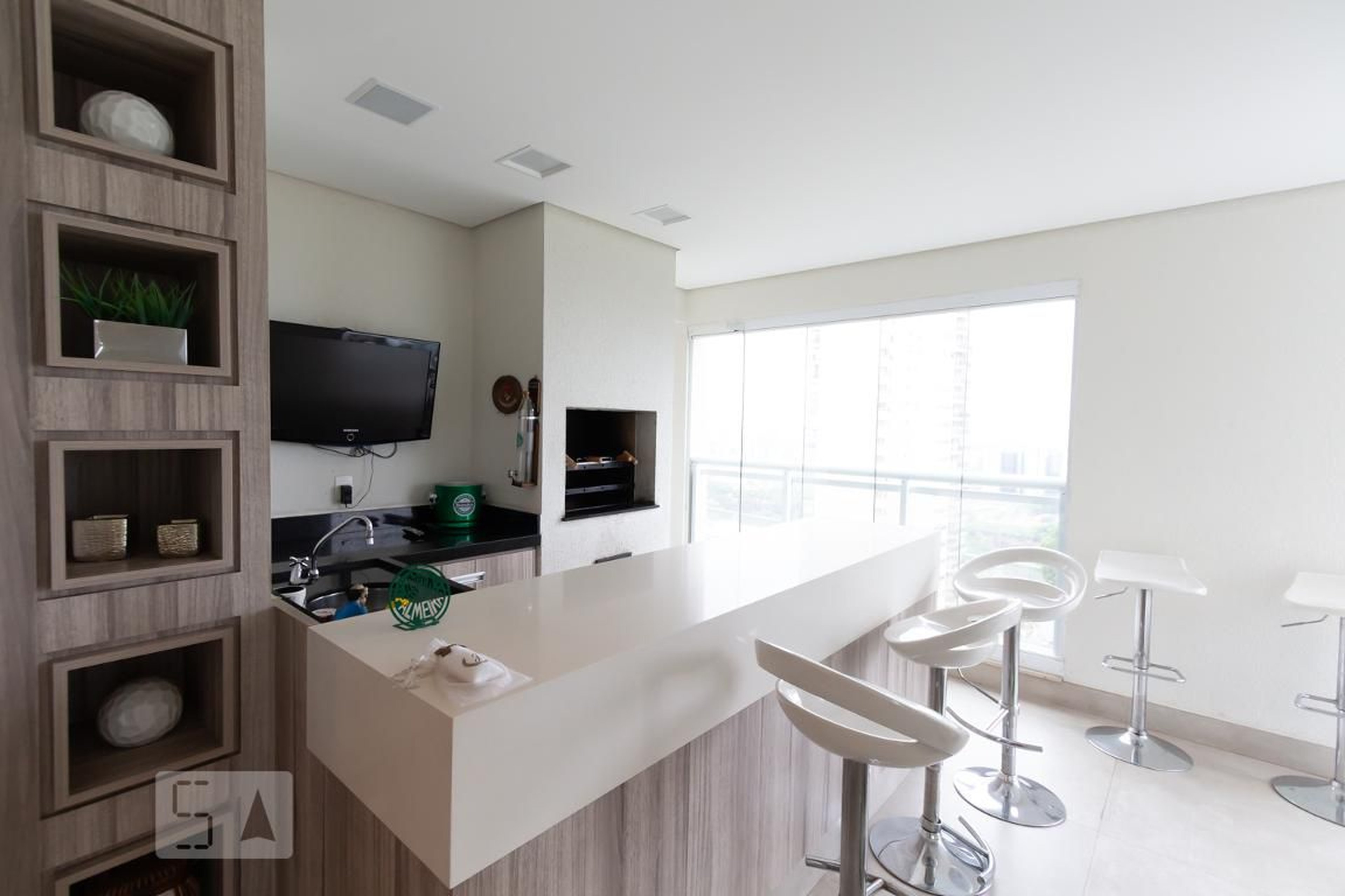 Churrasqueira - Wide View