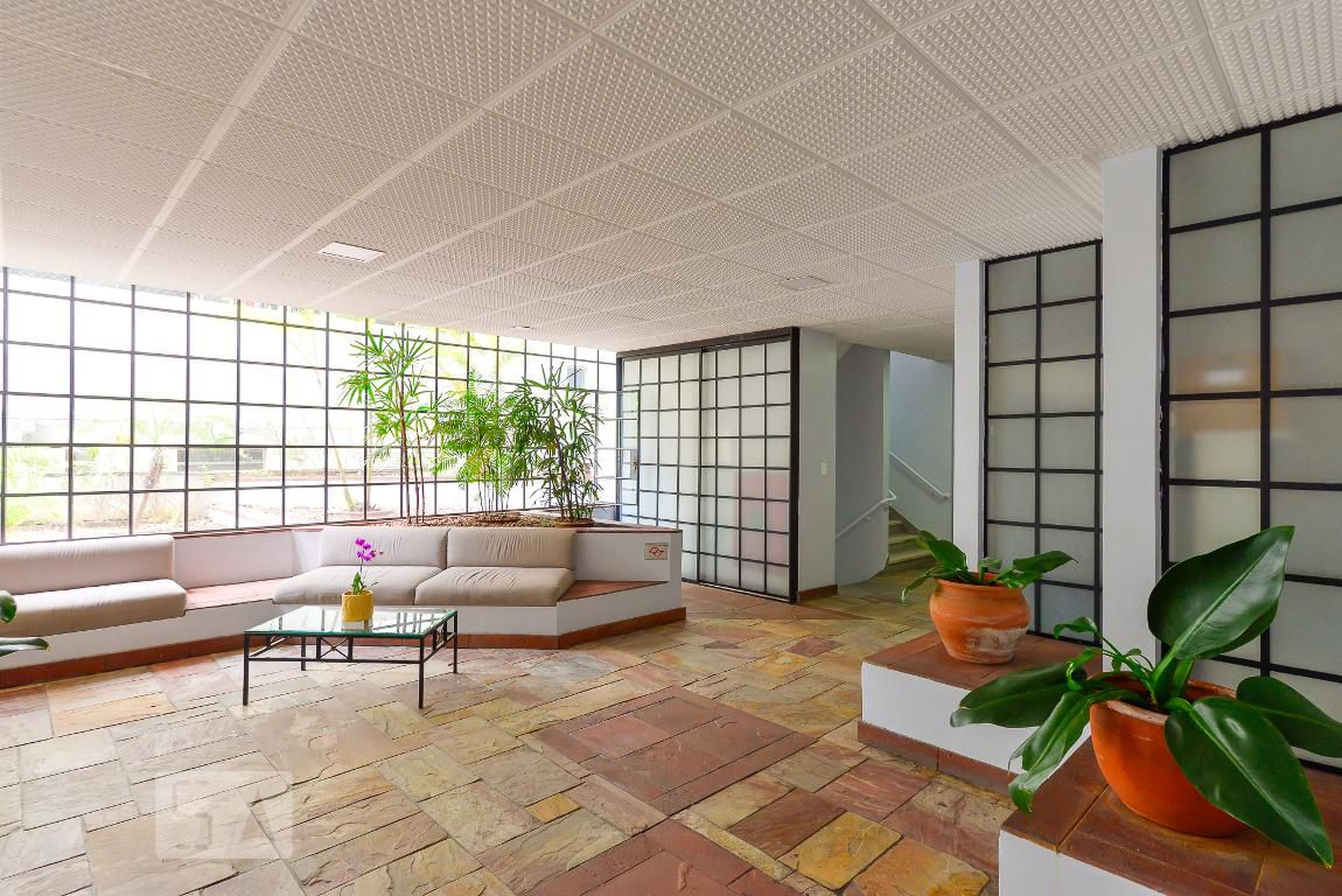 Hall Entrada - Clara