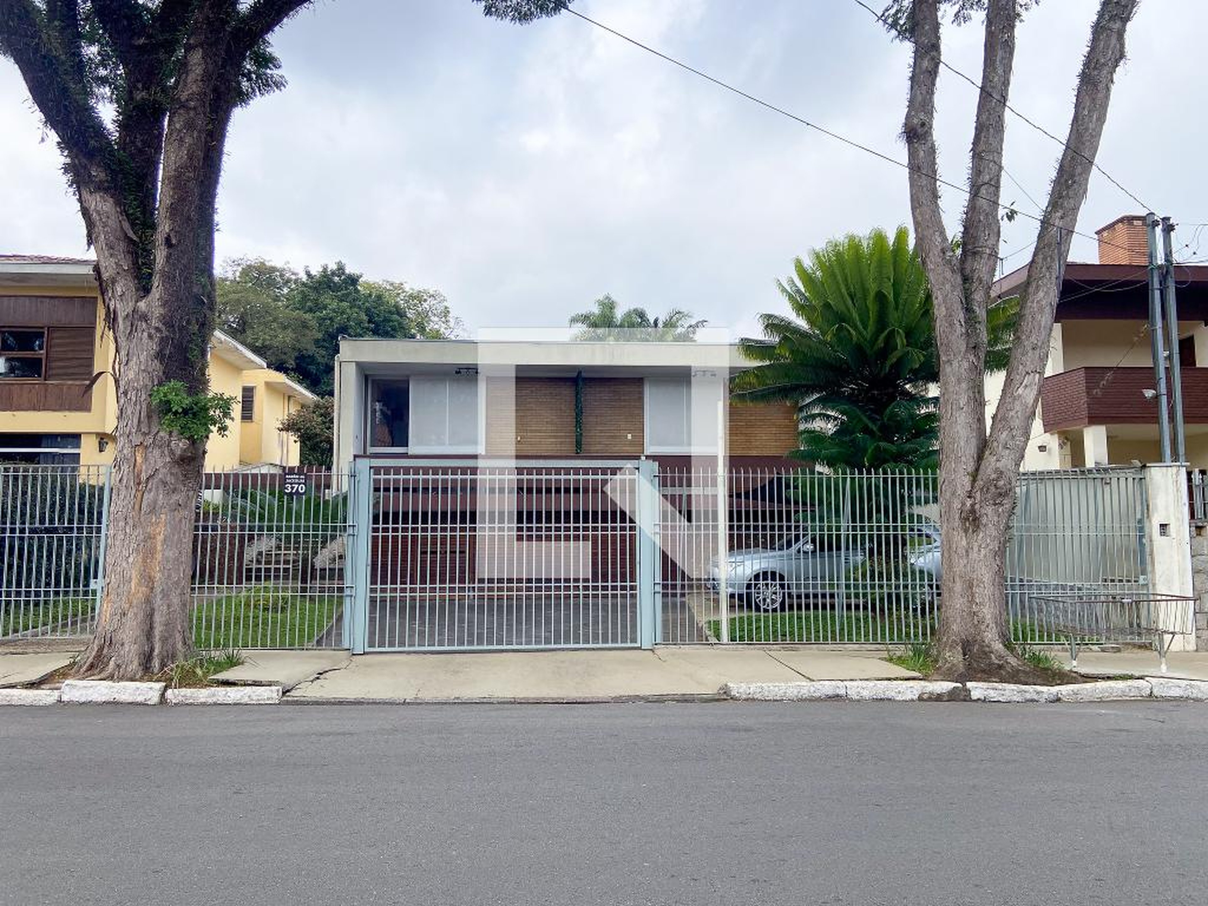 Fachada Condomínio em Rua Barão de Jaceguai, 370