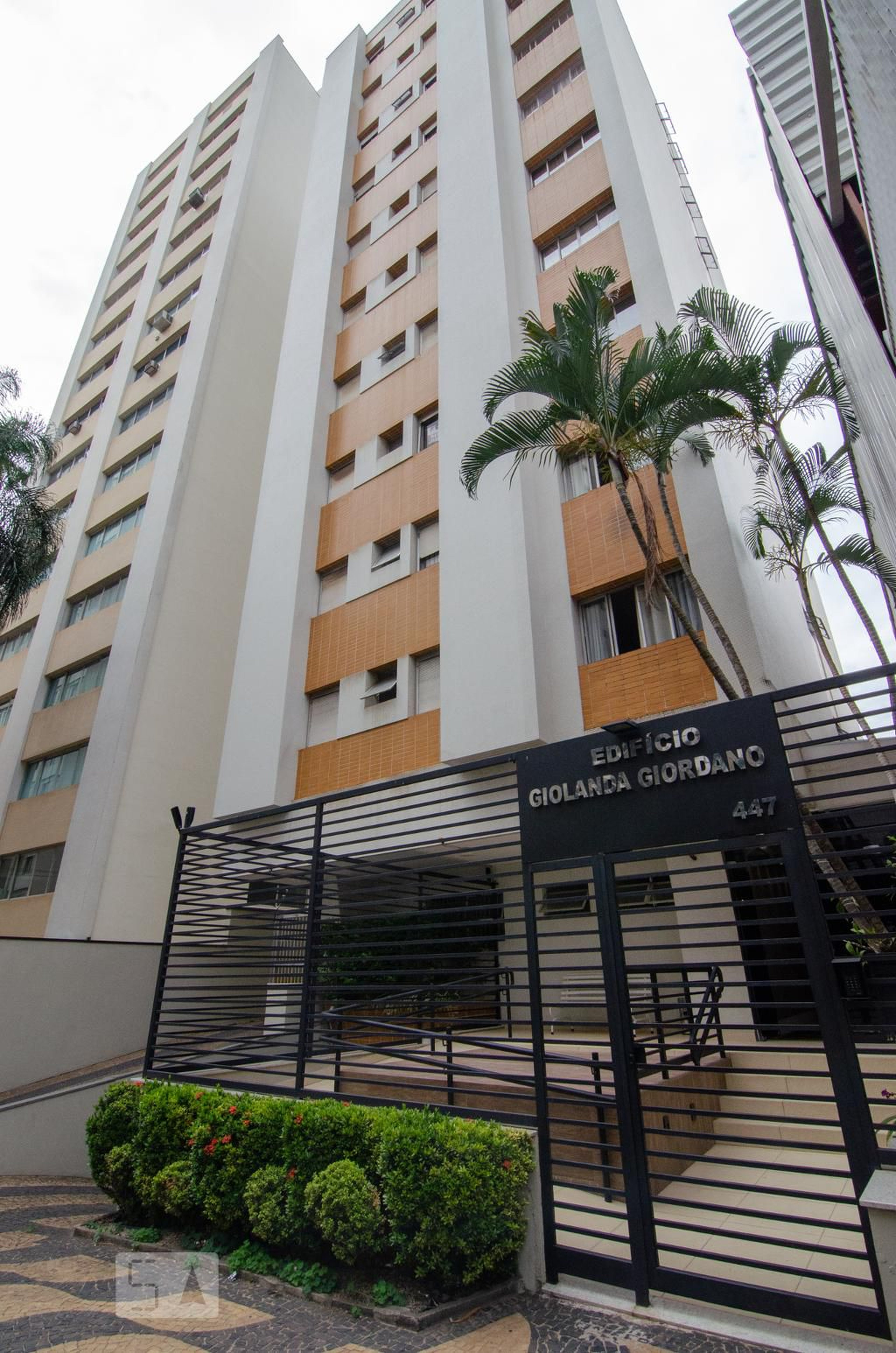 Fachada do prédio Condomínio em Rua Conceição, 477