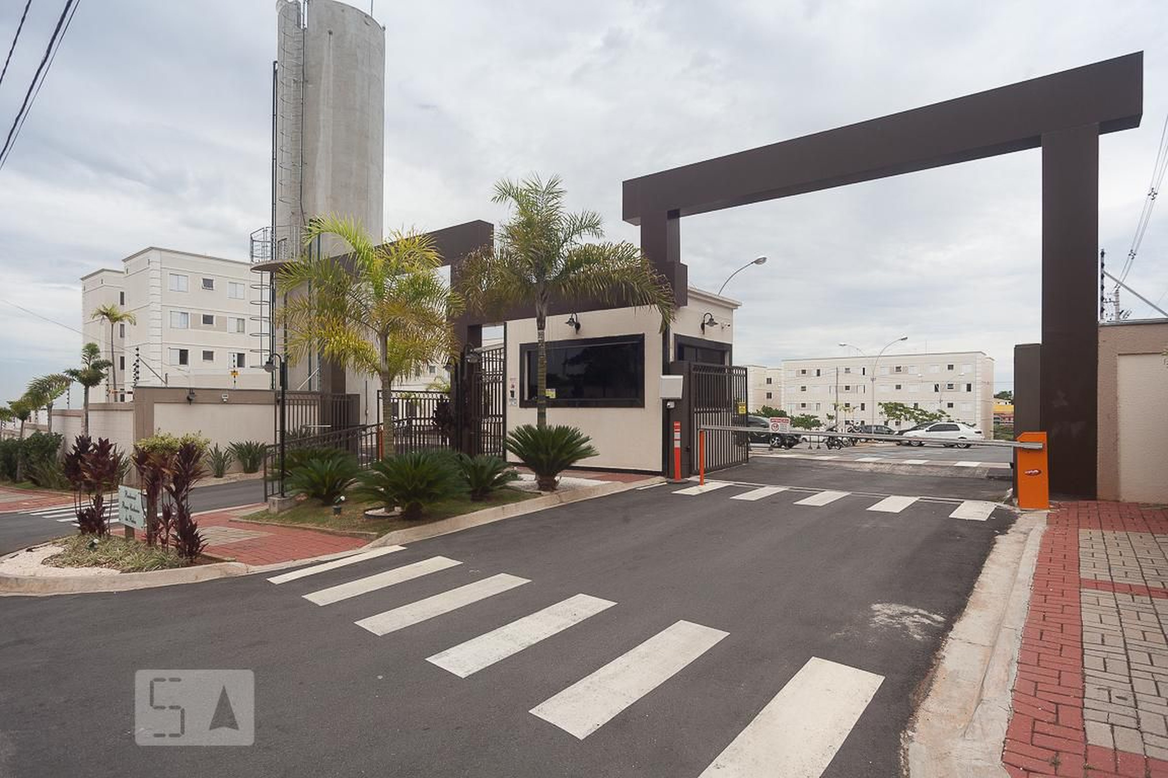 Fachada do condomínio Condomínio Cachoeira das Pedras