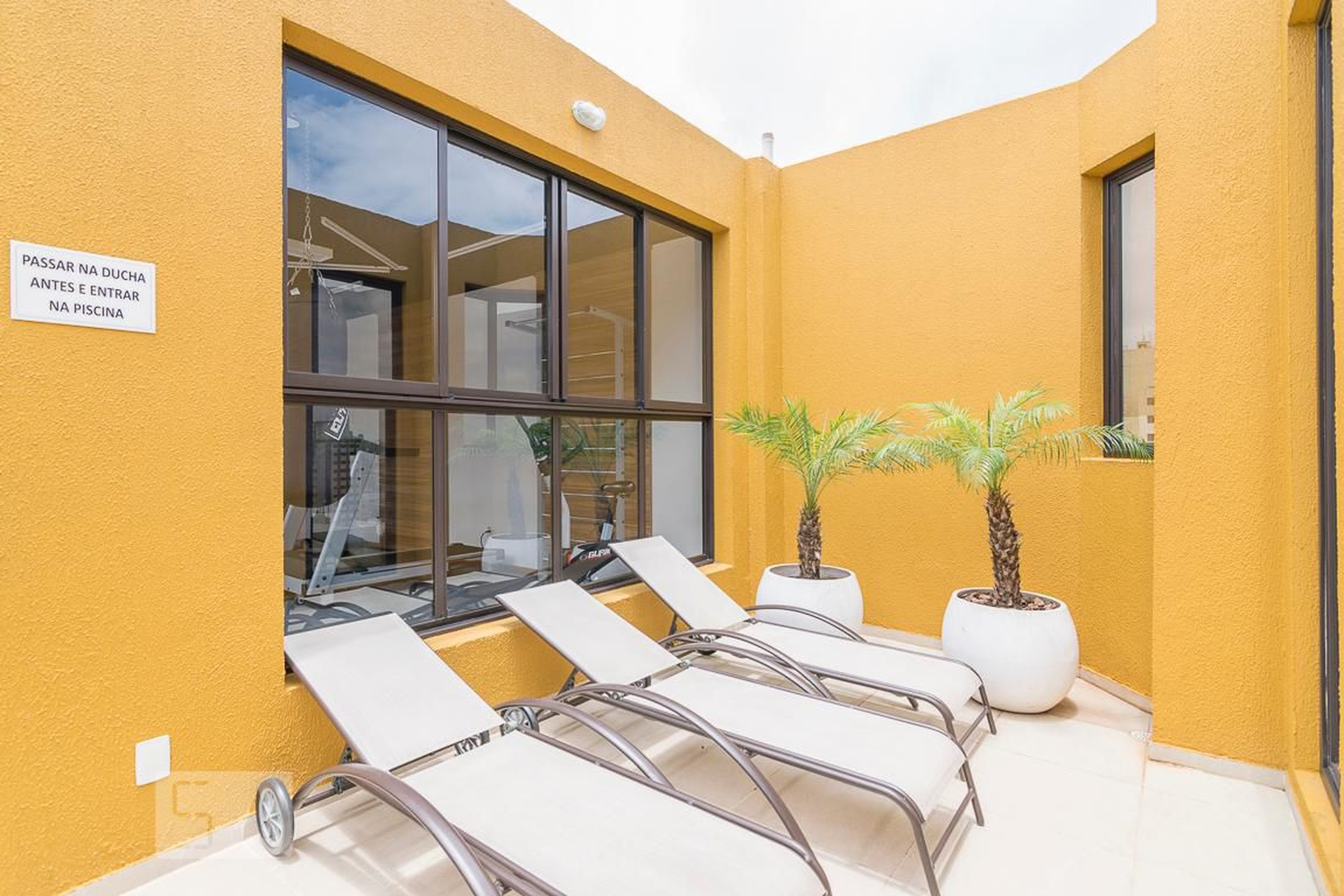 Área da Piscina - Privilege Sky