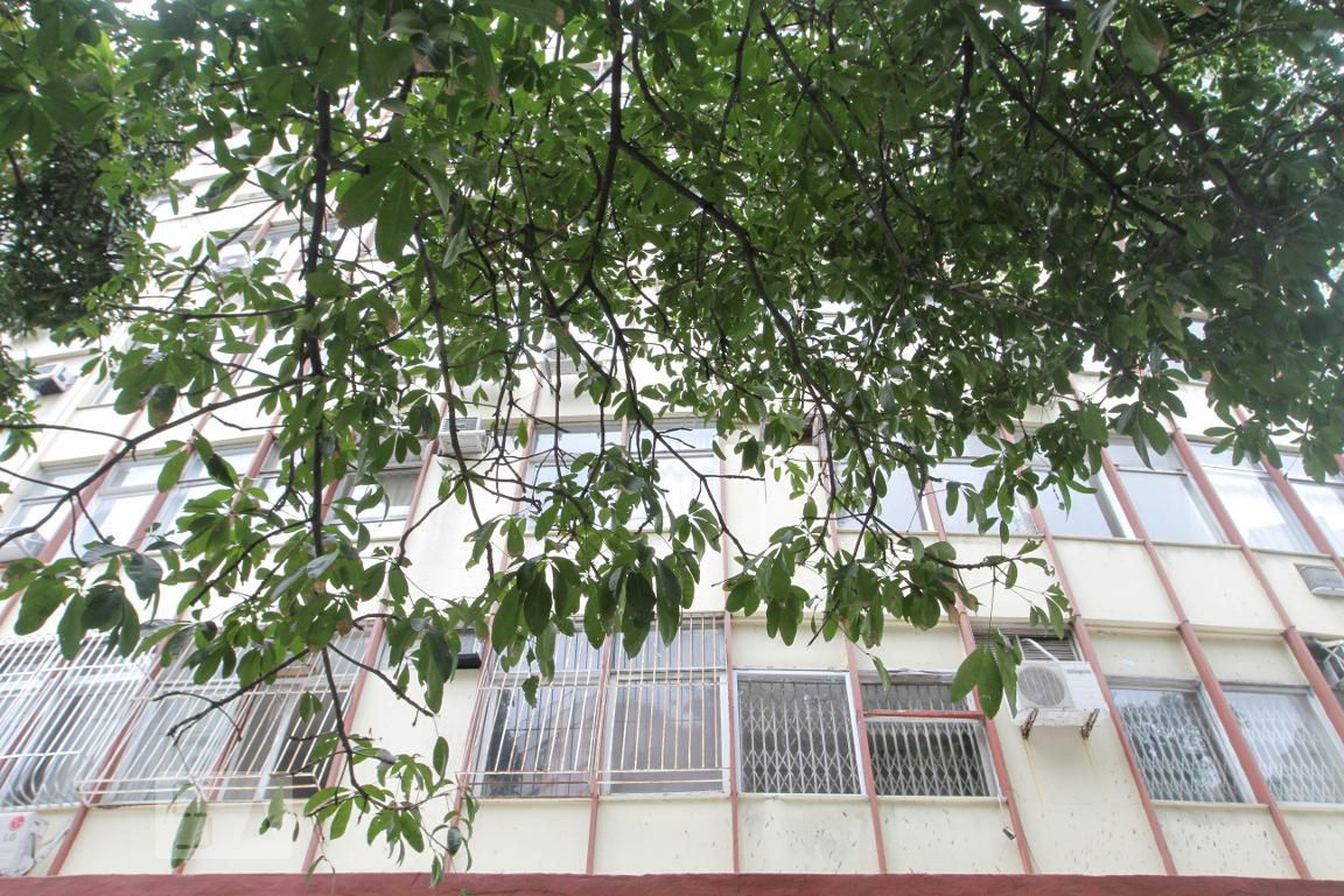 Fachada do Prédio Edificio Nicole