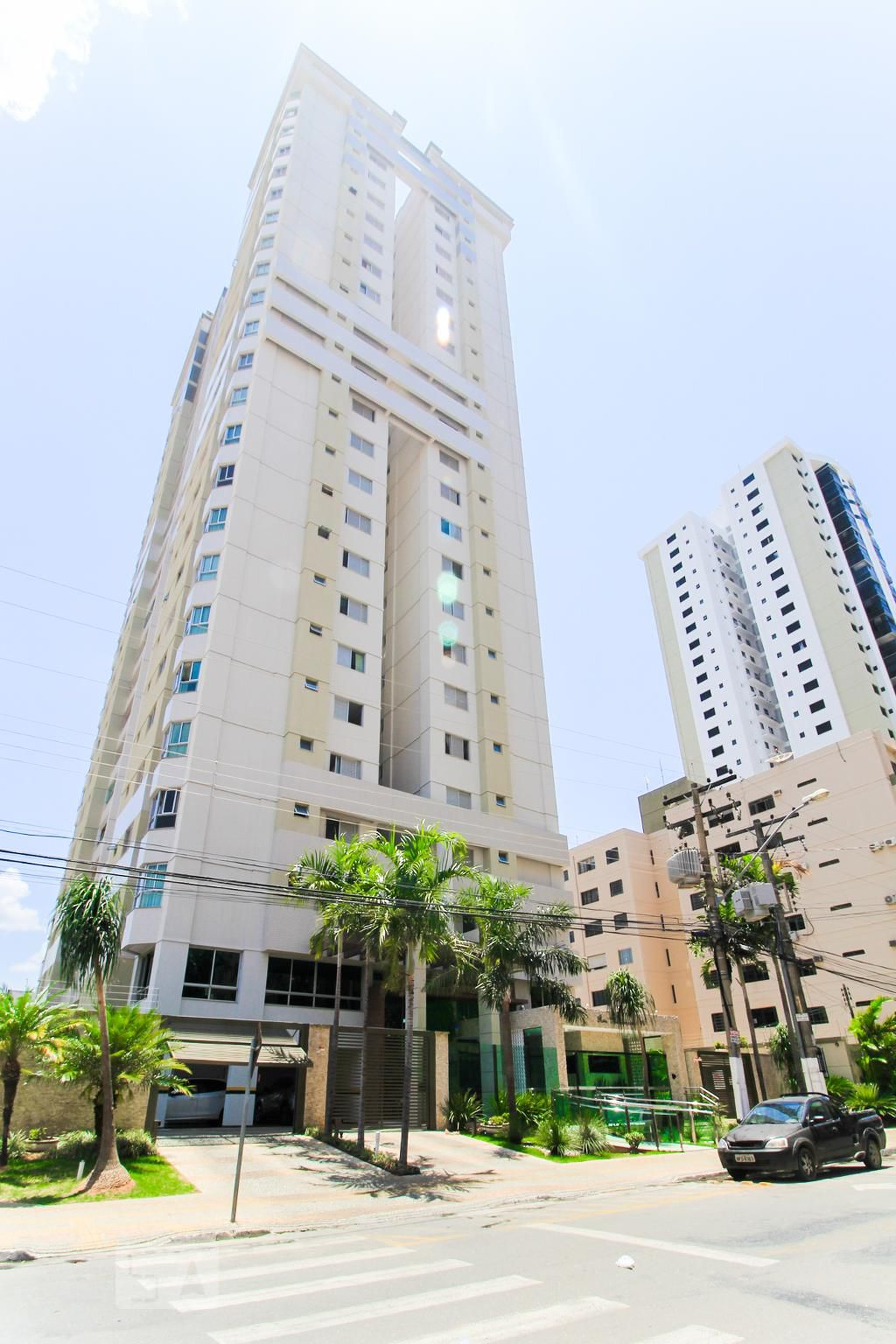 Fachada do Prédio Condomínio Res. Mediterrâneo