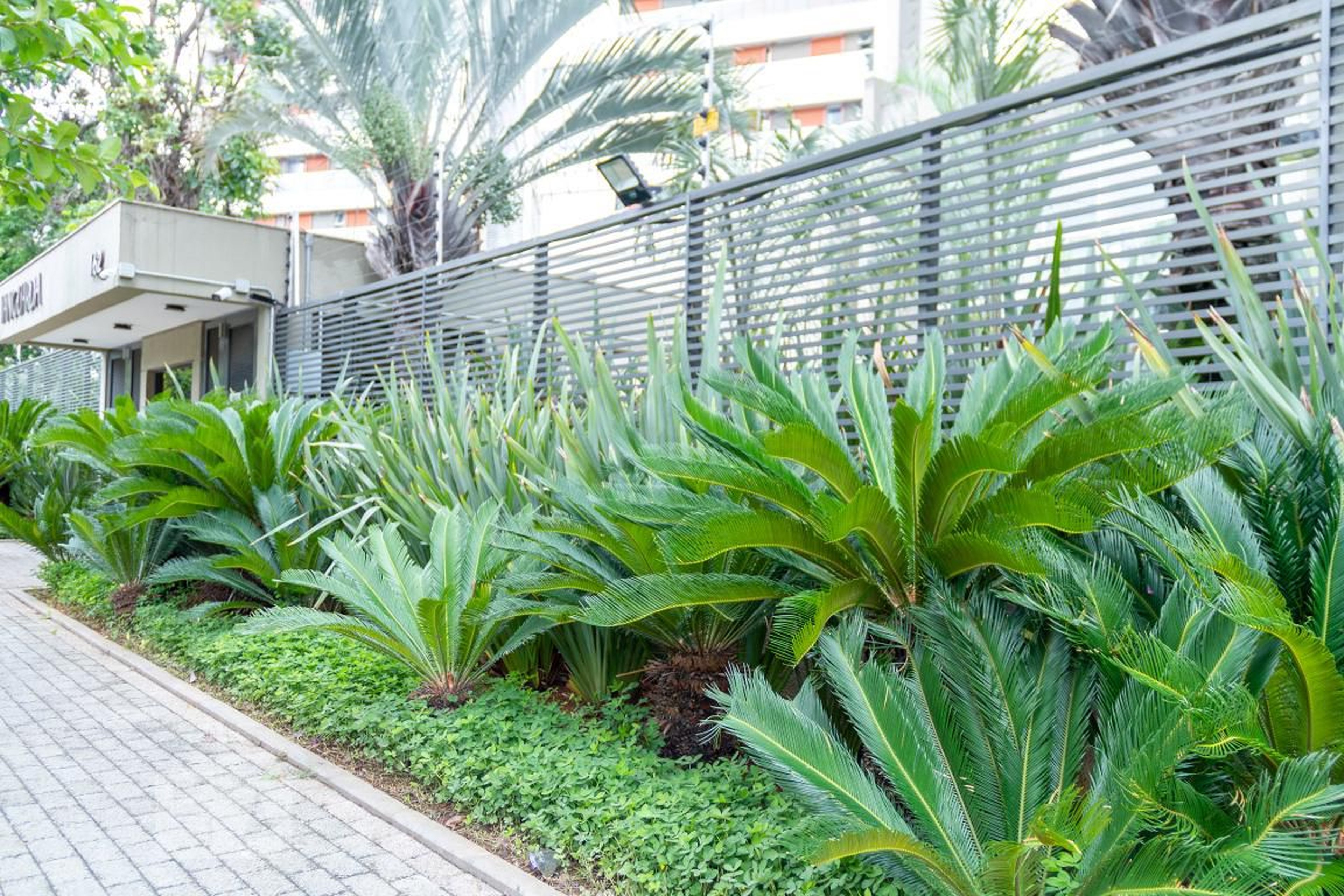 Fachada do Condomínio Condomínio Vanguarda