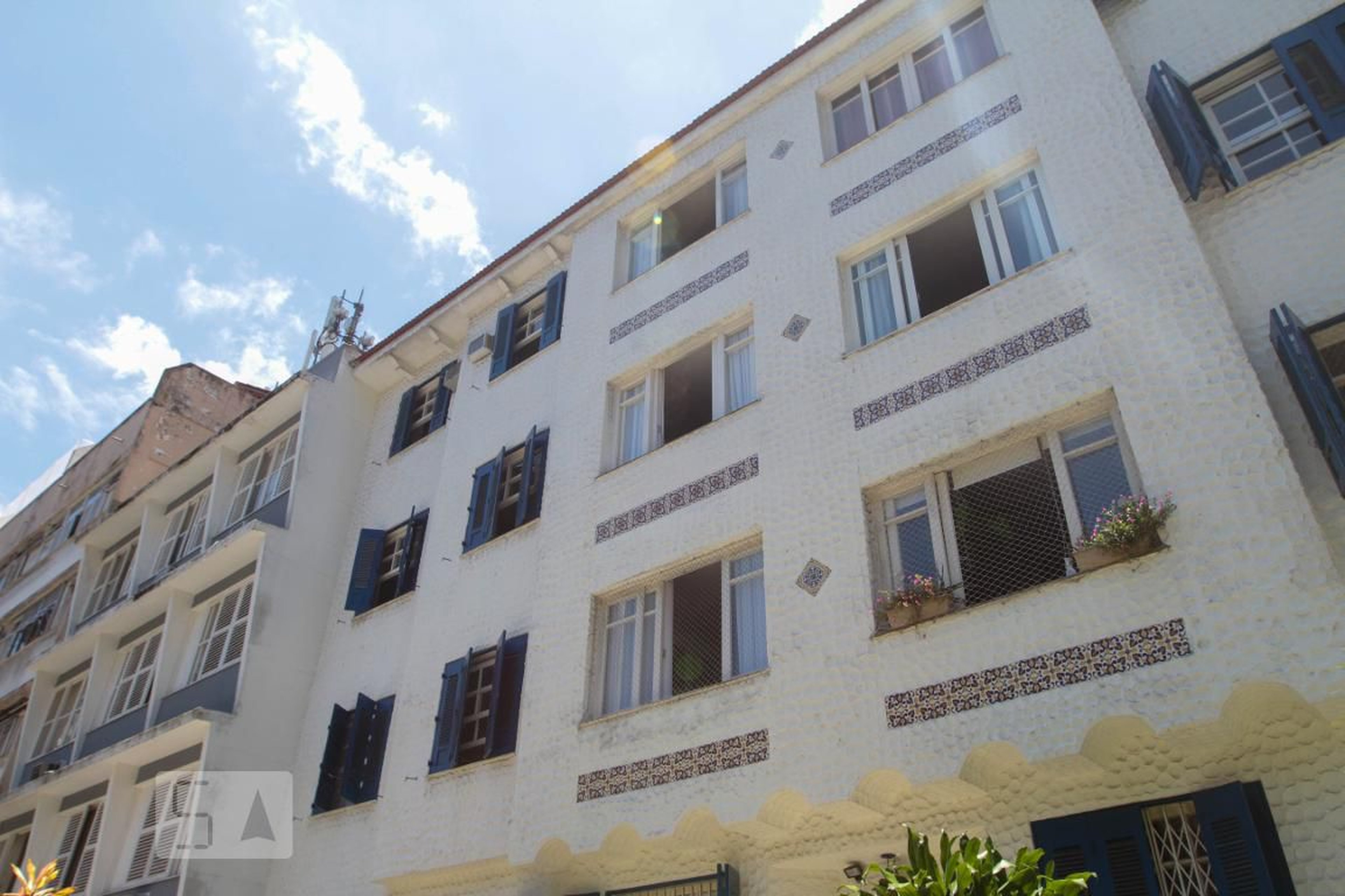 Fachada do Prédio Condomínio Alberto de Campos