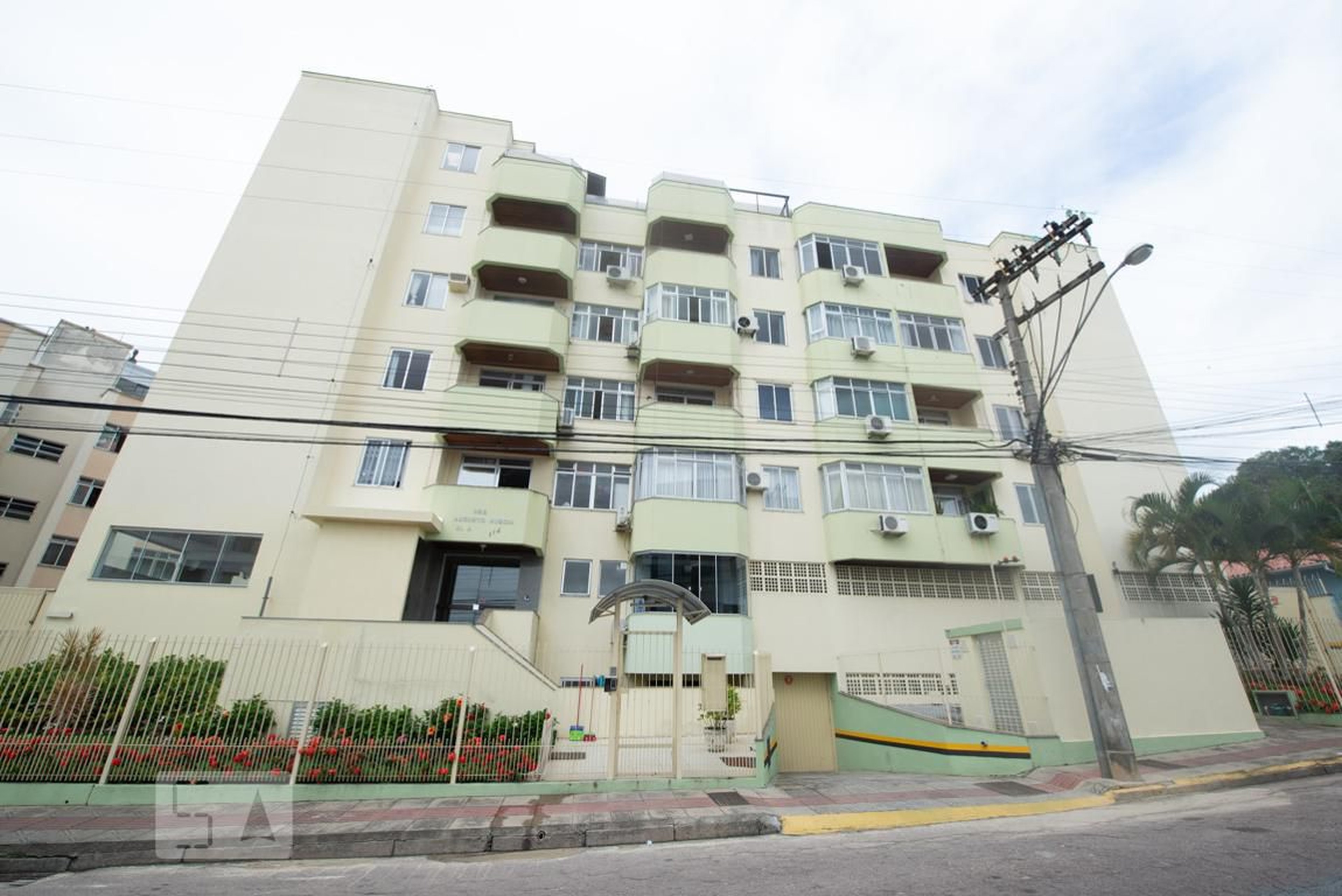 Fachada Residencial Augusto Ruschi