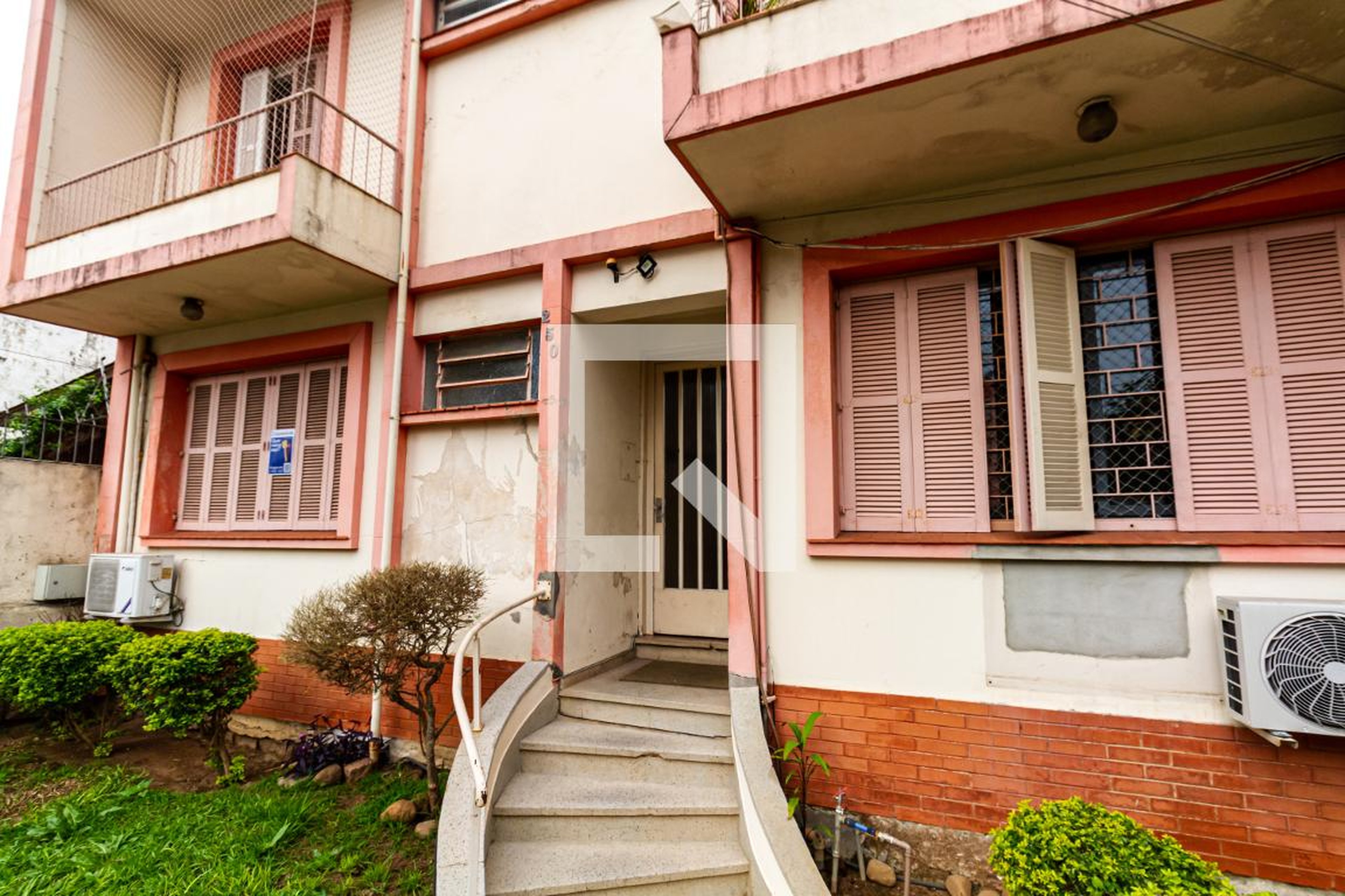 Entrada - Edifício Aurélio PY