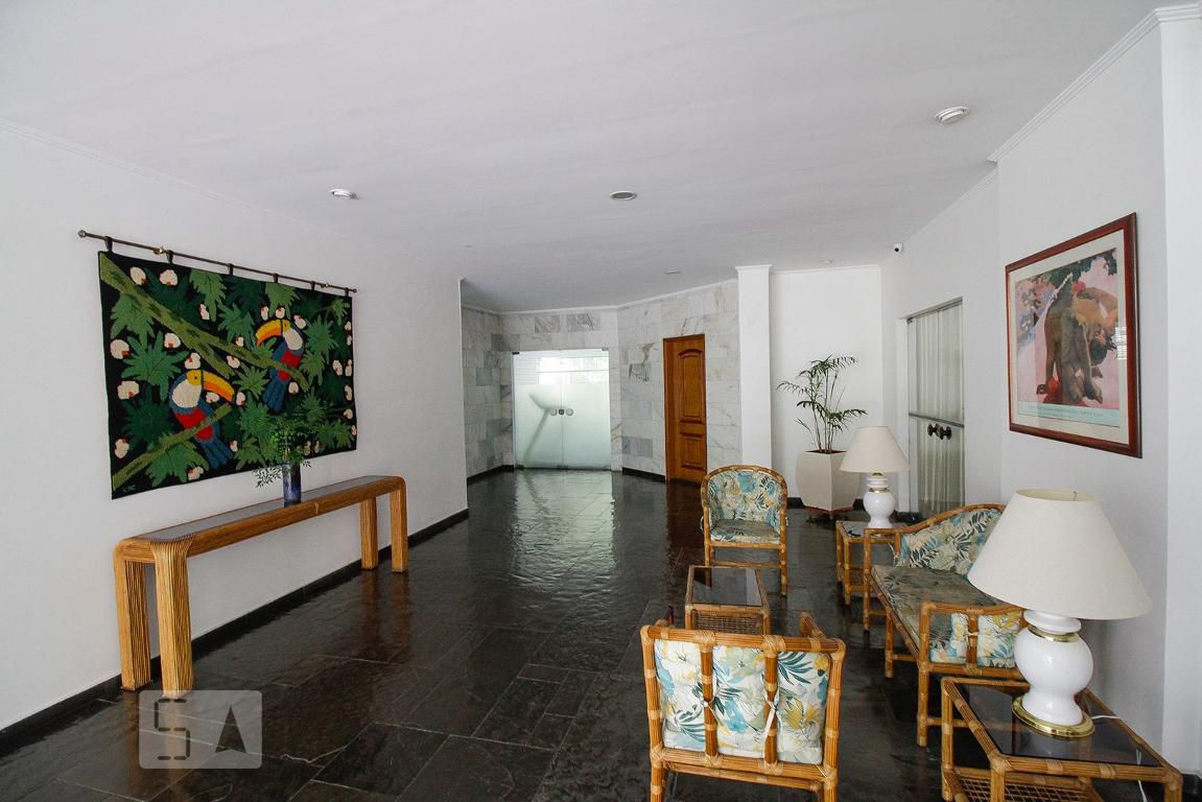 Hall Social - Edifício Paul Gauguim e Cezanne