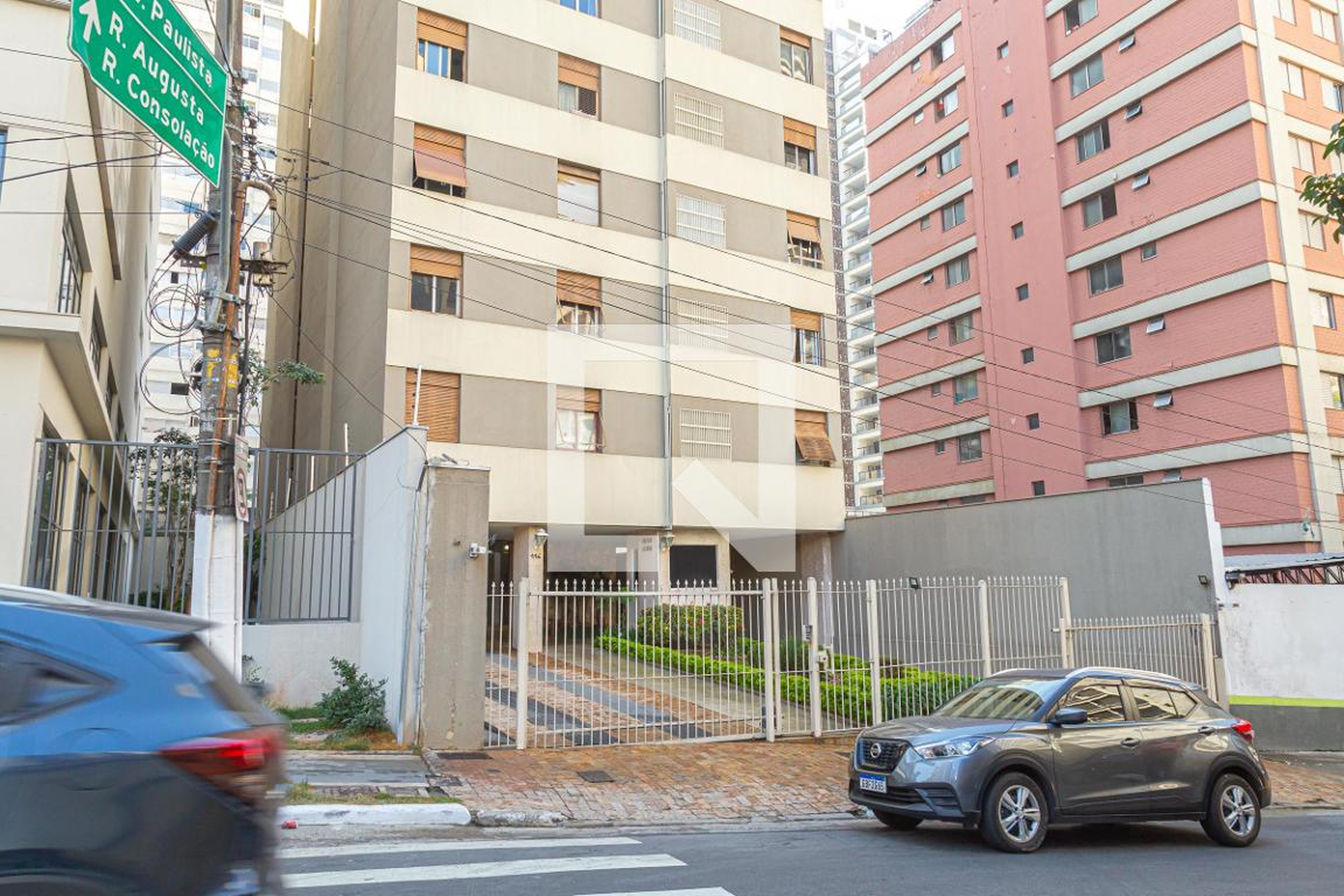 Fachada do Prédio Edifício Letícia