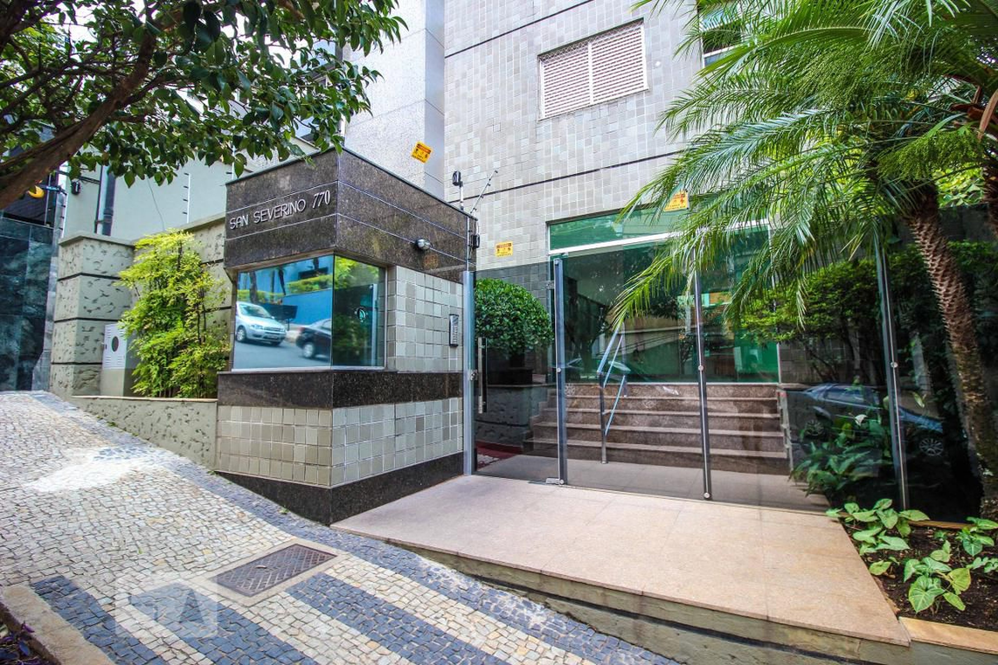 Entrada - Edifício San Severino