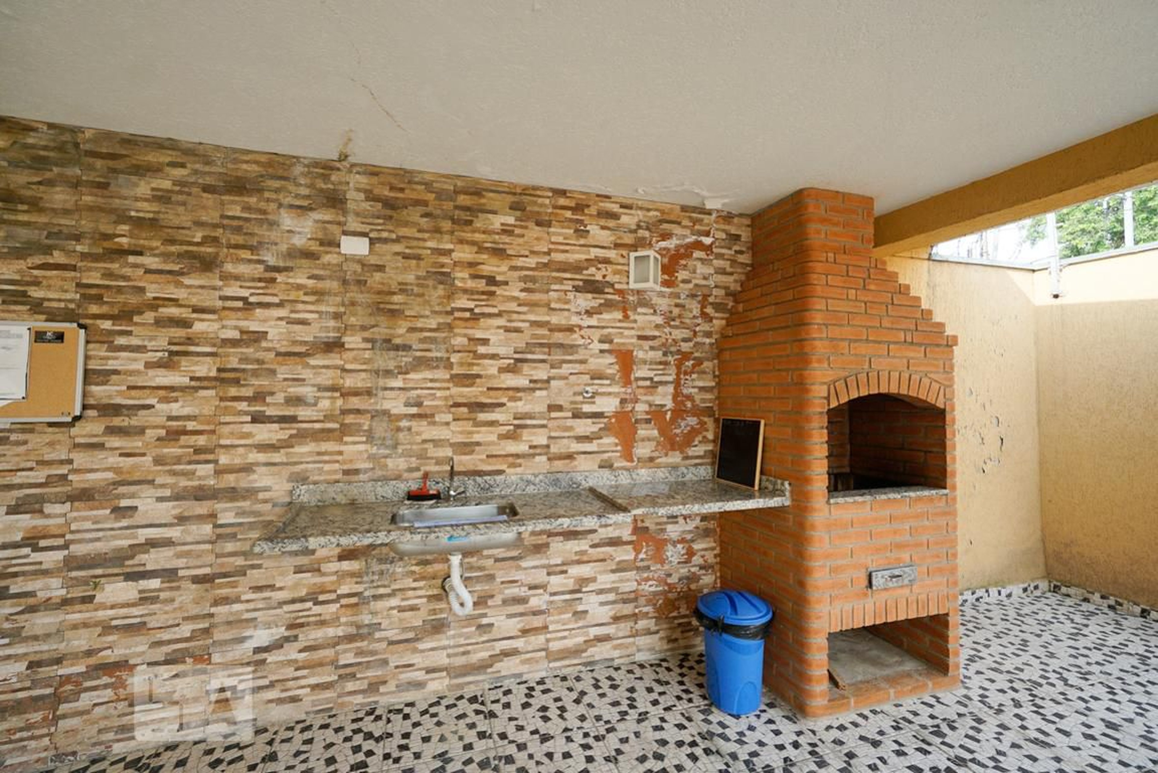 Churrasqueira - Residencial Esperanza