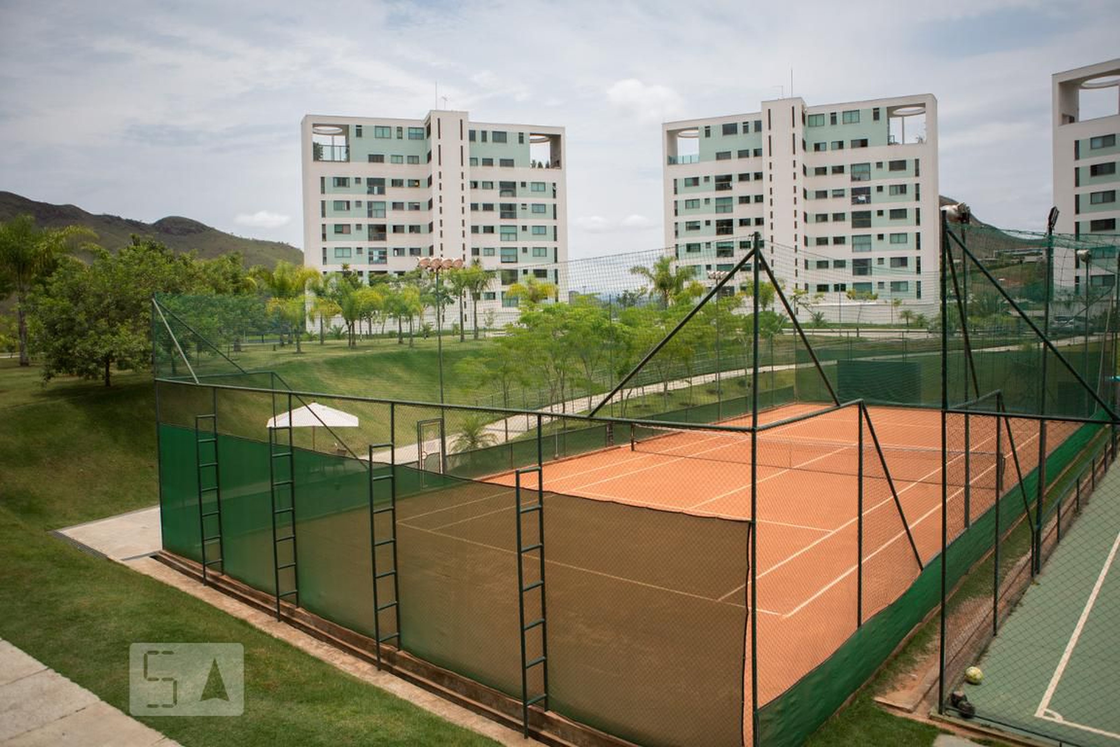 Quadra de tênis - o Vila Grimm