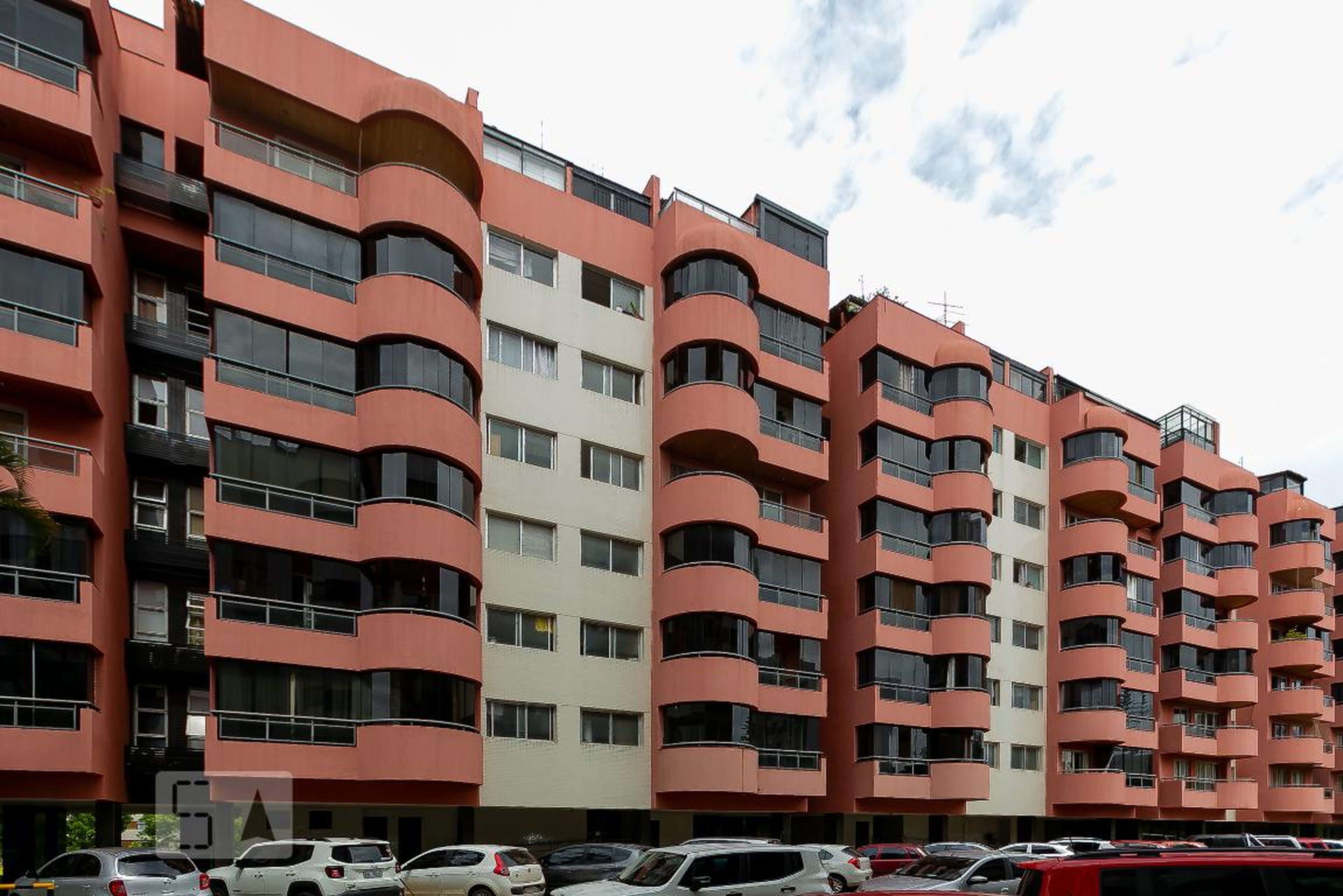 FACHADA Condomínio San Diego