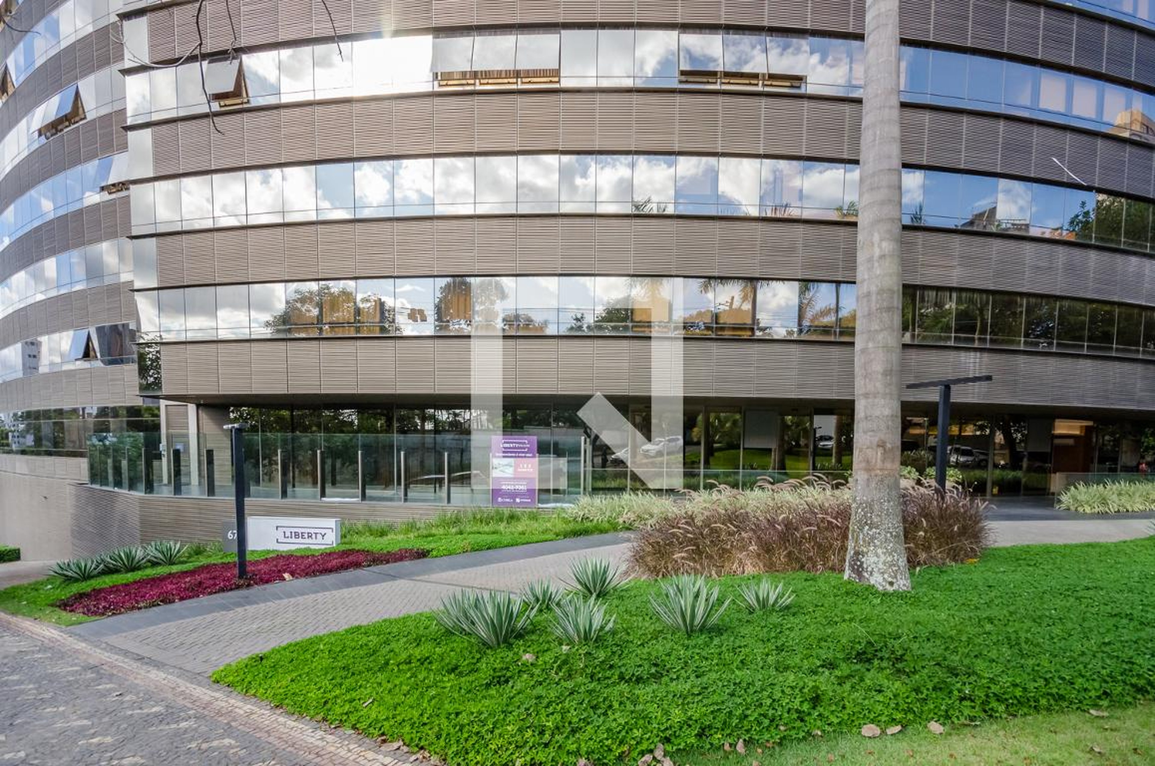 Fachada Condomínio Medplex BH